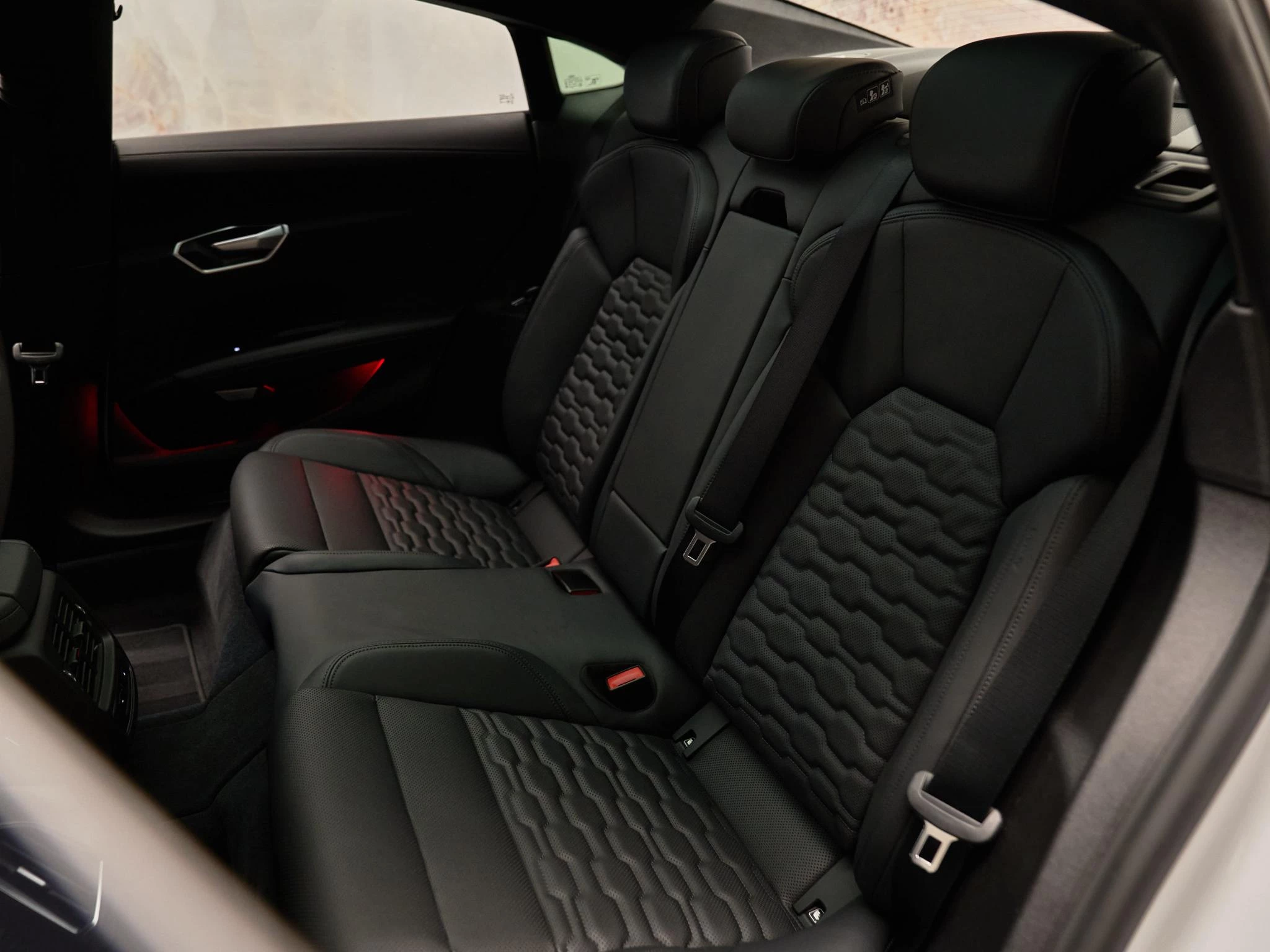 Hoofdafbeelding Audi e-tron GT