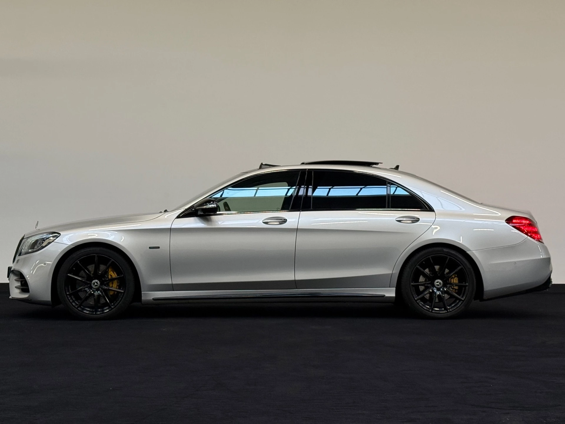 Hoofdafbeelding Mercedes-Benz S-Klasse