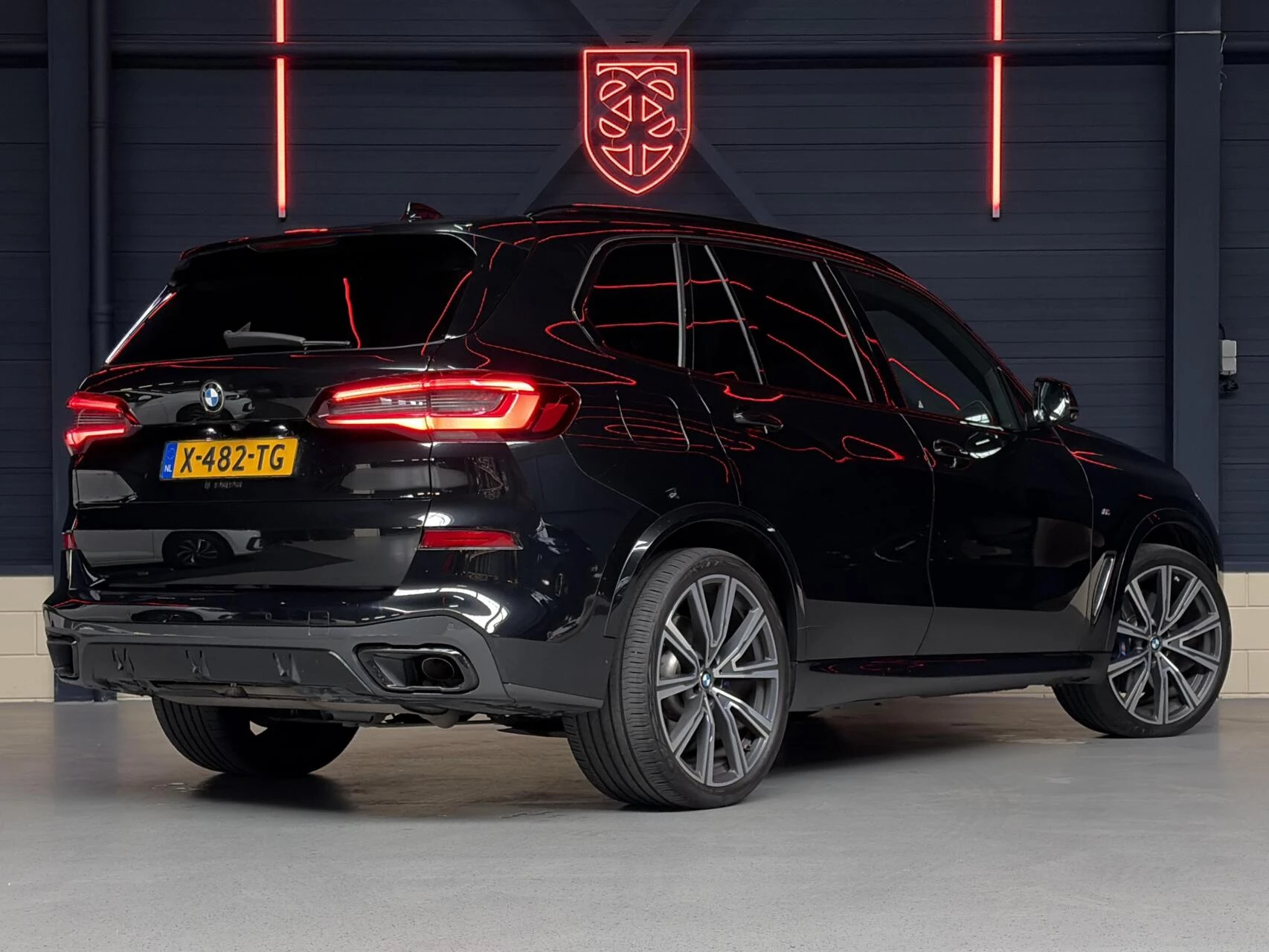 Hoofdafbeelding BMW X5