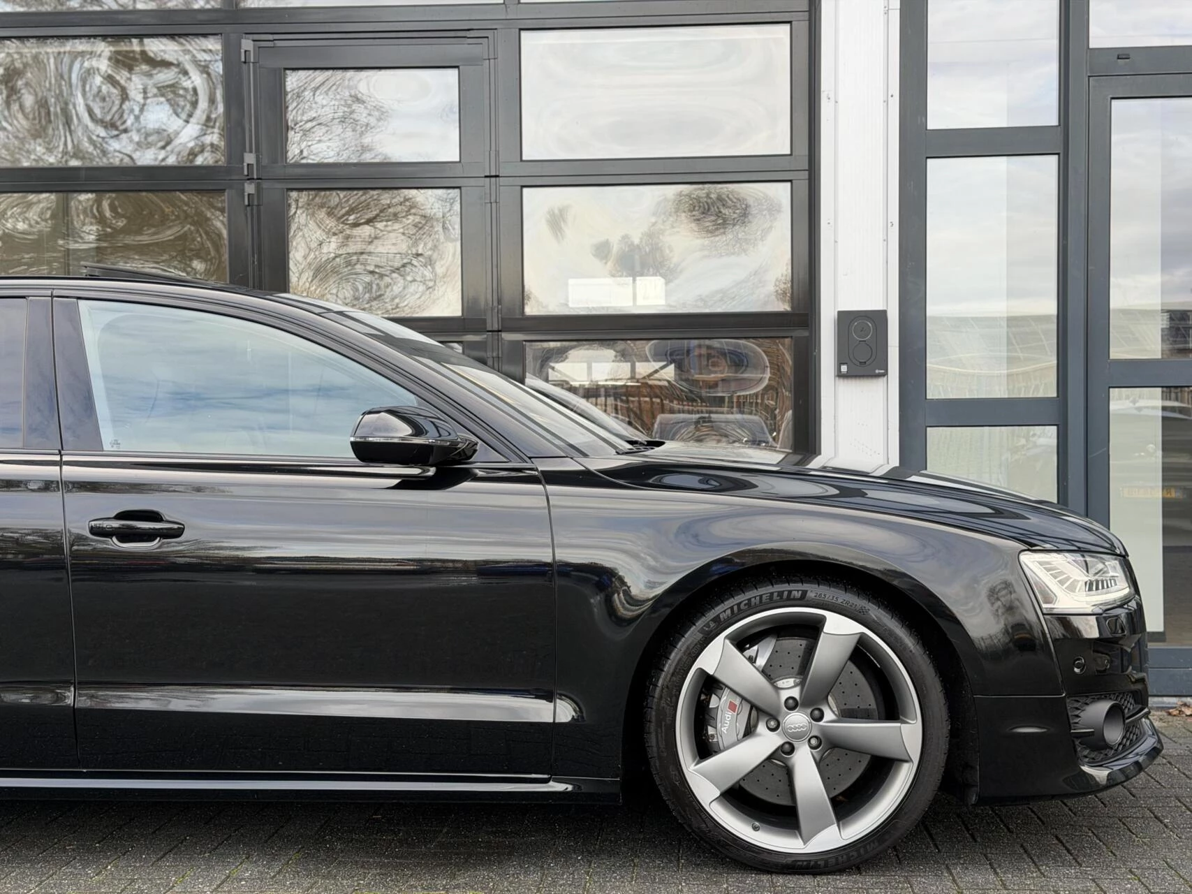 Hoofdafbeelding Audi S8