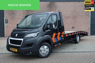 Hoofdafbeelding Peugeot Boxer Peugeot Boxer Peugeot Boxer 2.2 BlueHDi 165 L4 Oprijwagen / Autoambulance / LUCHTVERING / LIER / CRUISE