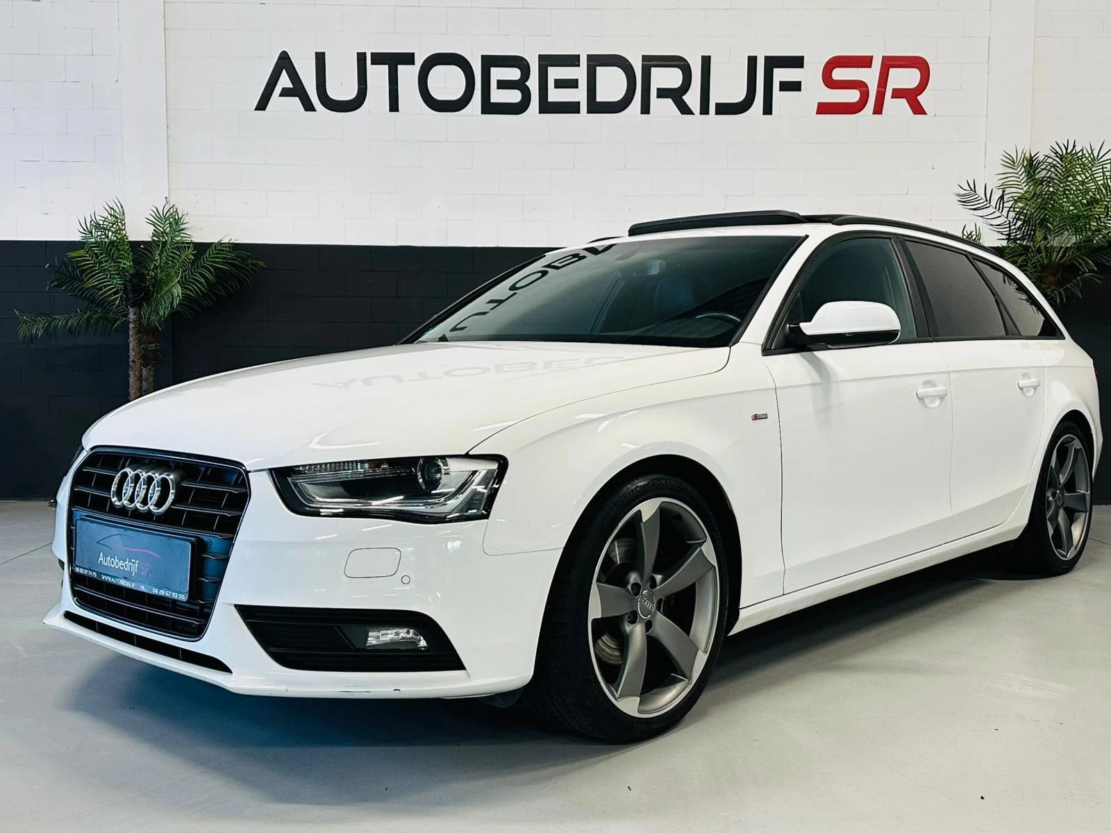 Hoofdafbeelding Audi A4