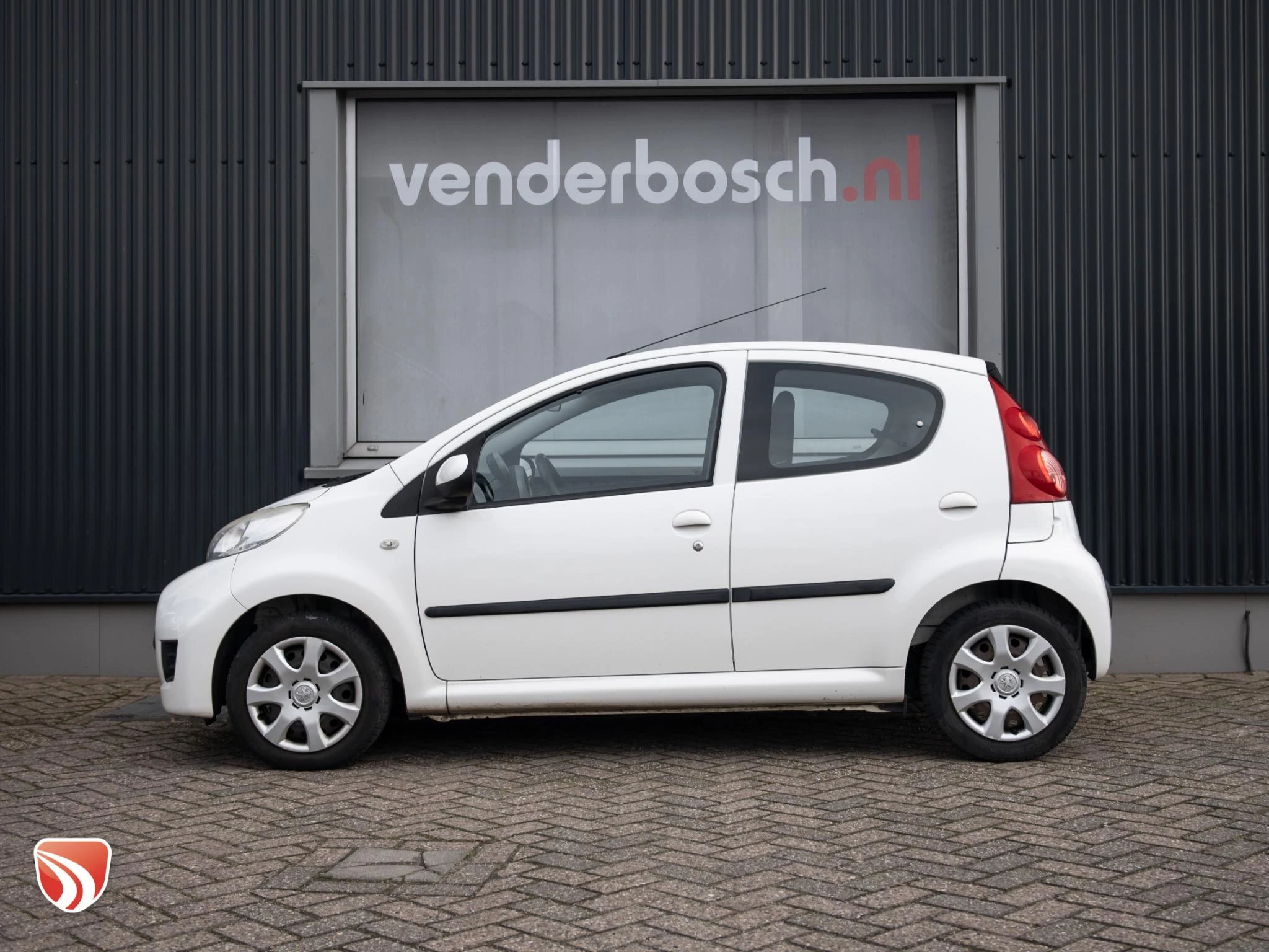 Hoofdafbeelding Peugeot 107