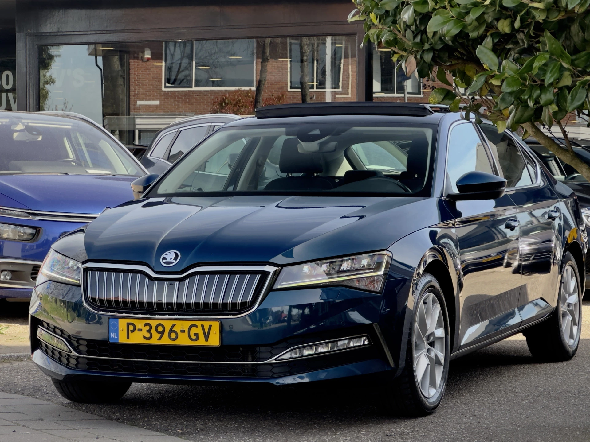 Hoofdafbeelding Škoda Superb