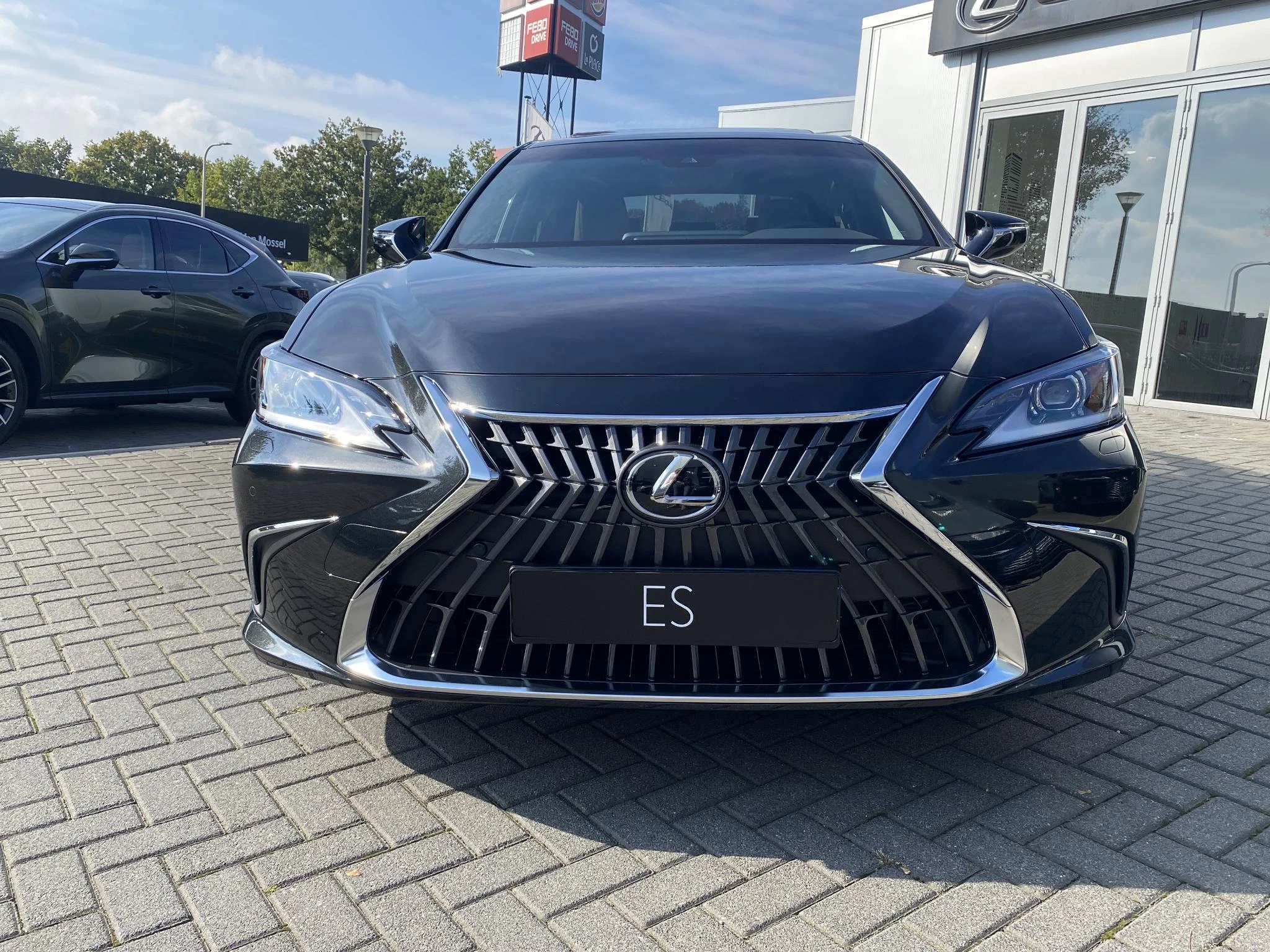 Hoofdafbeelding Lexus ES