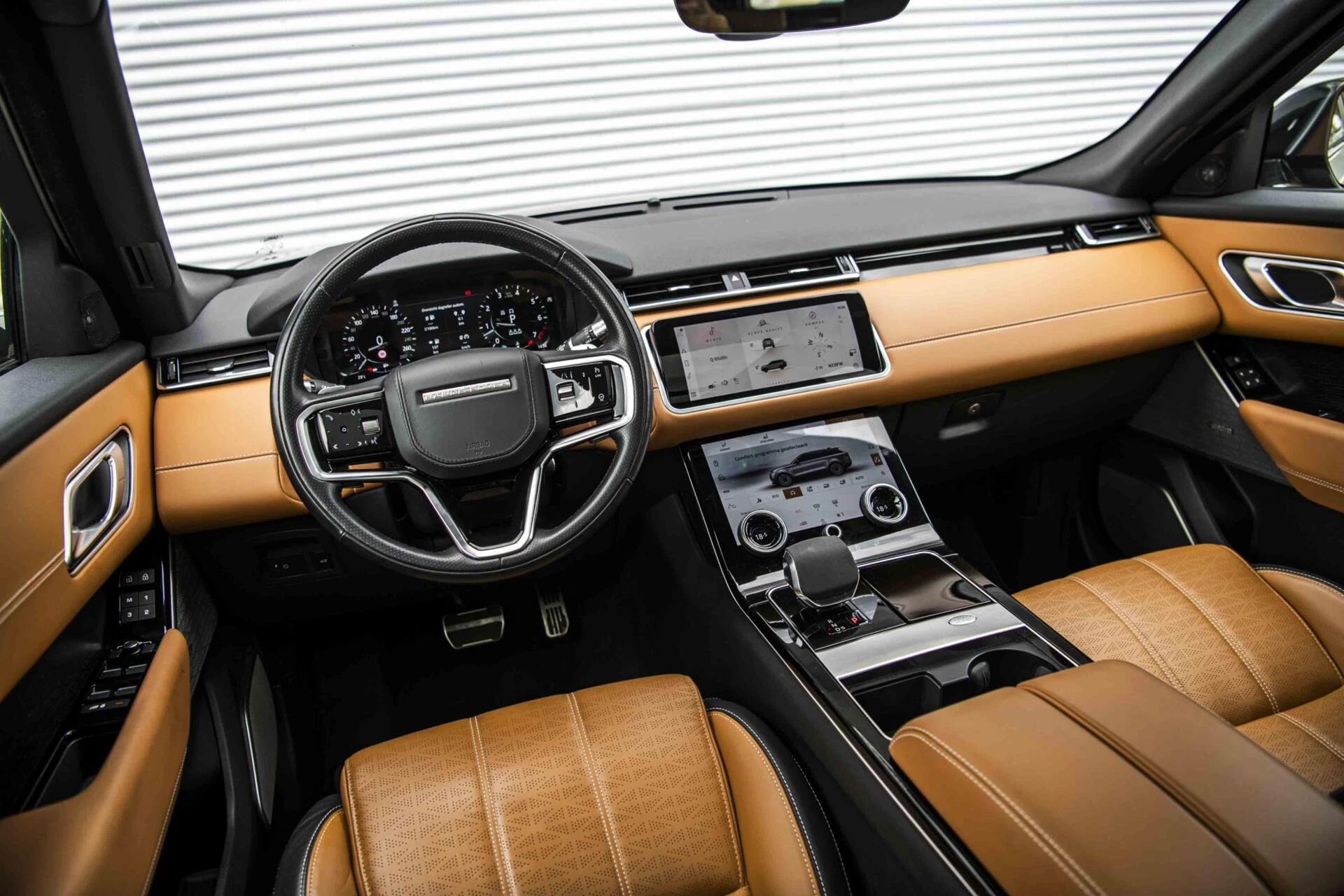 Hoofdafbeelding Land Rover Range Rover Velar