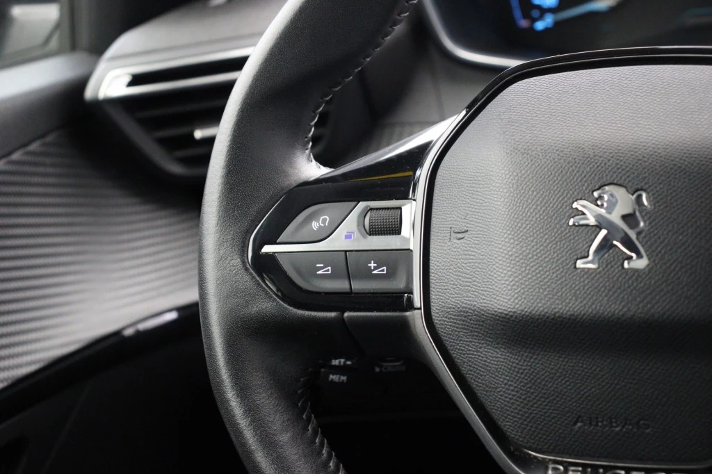 Hoofdafbeelding Peugeot e-208