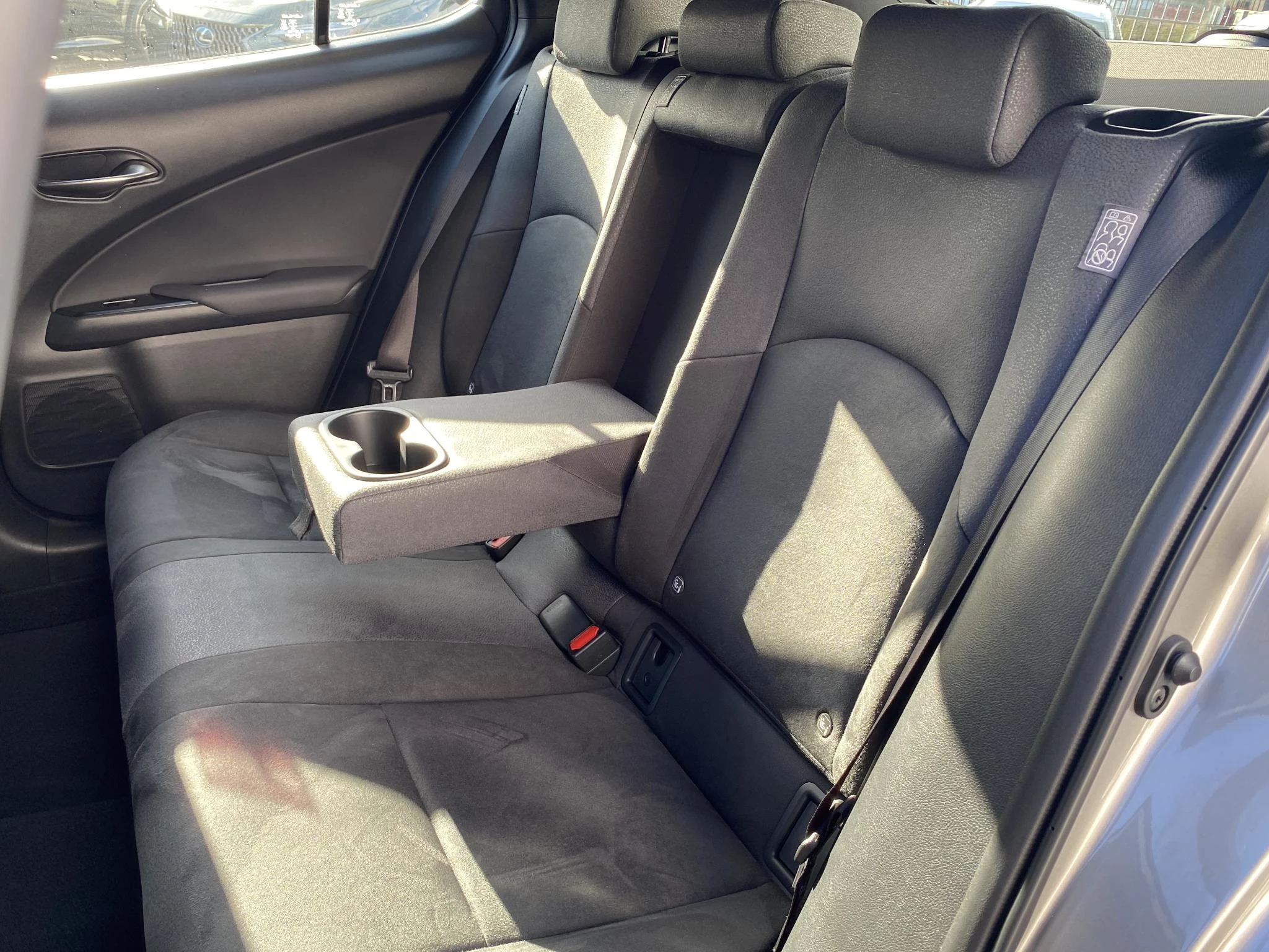 Hoofdafbeelding Lexus UX