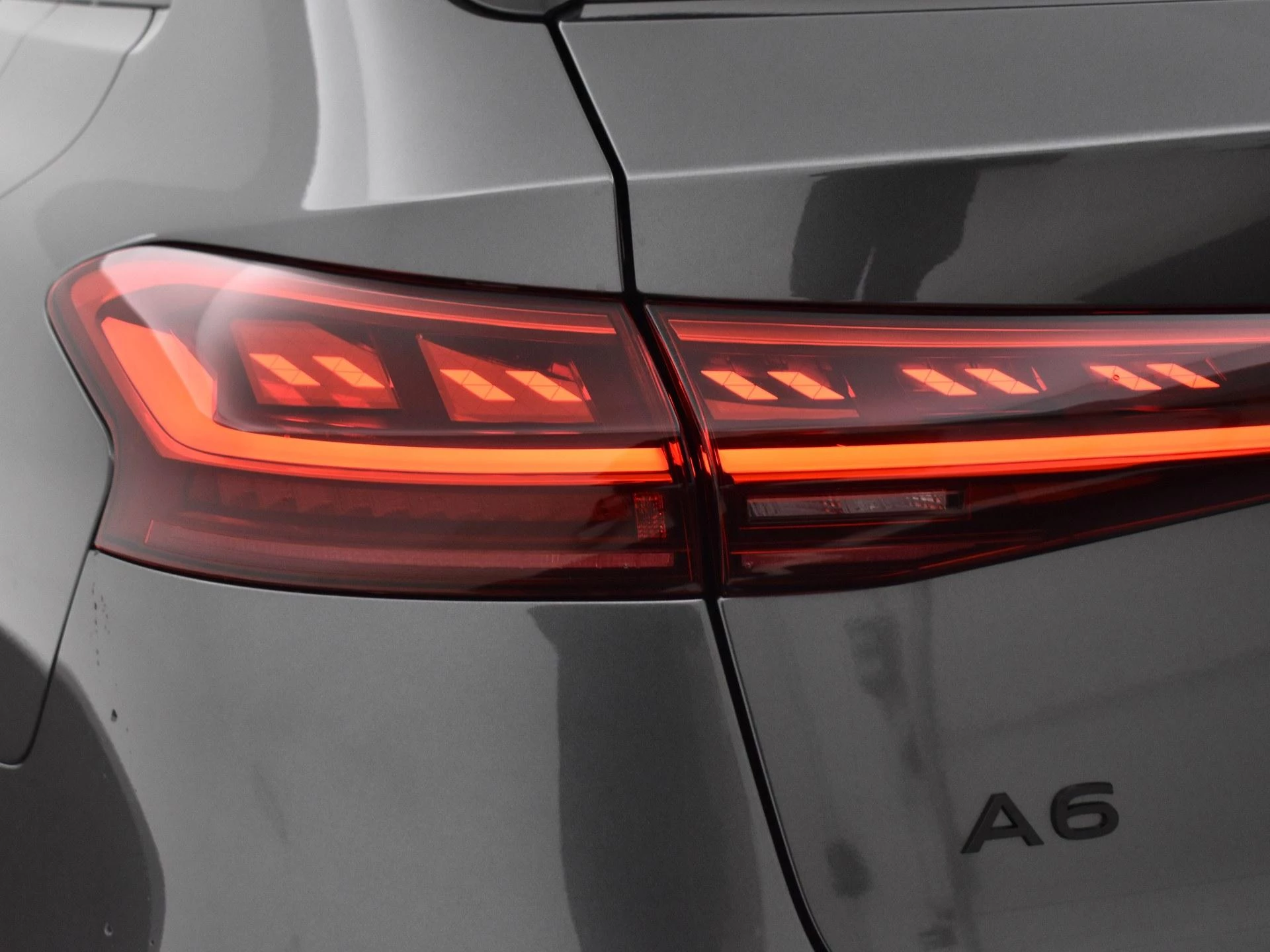 Hoofdafbeelding Audi A6 Avant e-tron