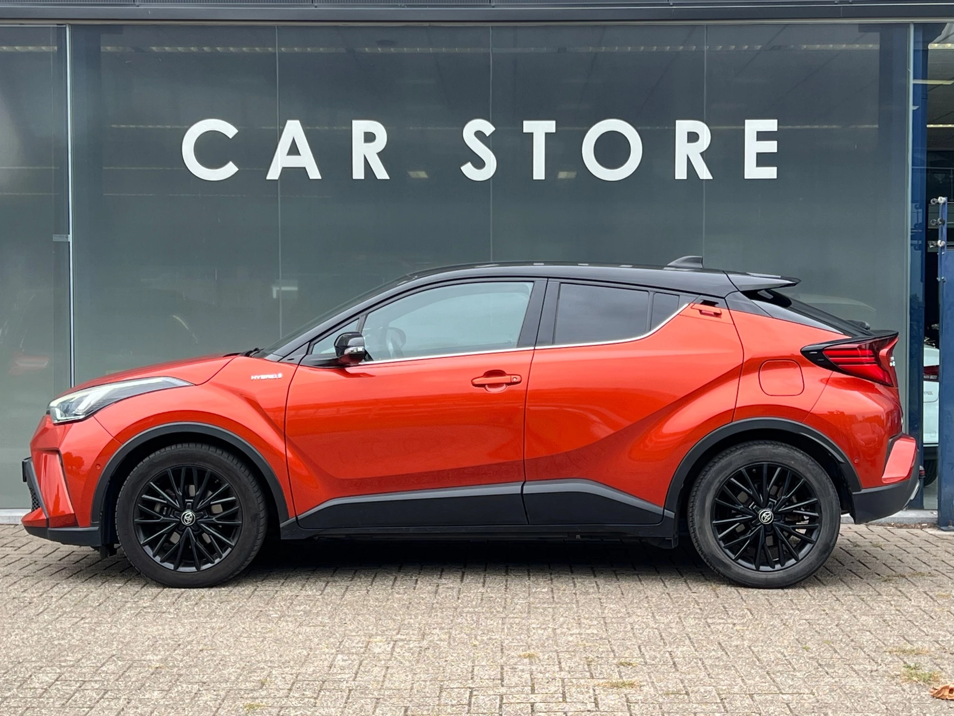 Hoofdafbeelding Toyota C-HR