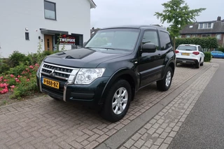 Hoofdafbeelding Mitsubishi Pajero Mitsubishi Pajero 3.2 DI-D AUT NAVIGATIE|TREKHAAK|BLUETOOTH|CRUISECONTROL|LEDER|GOED ONDERHOUDEN