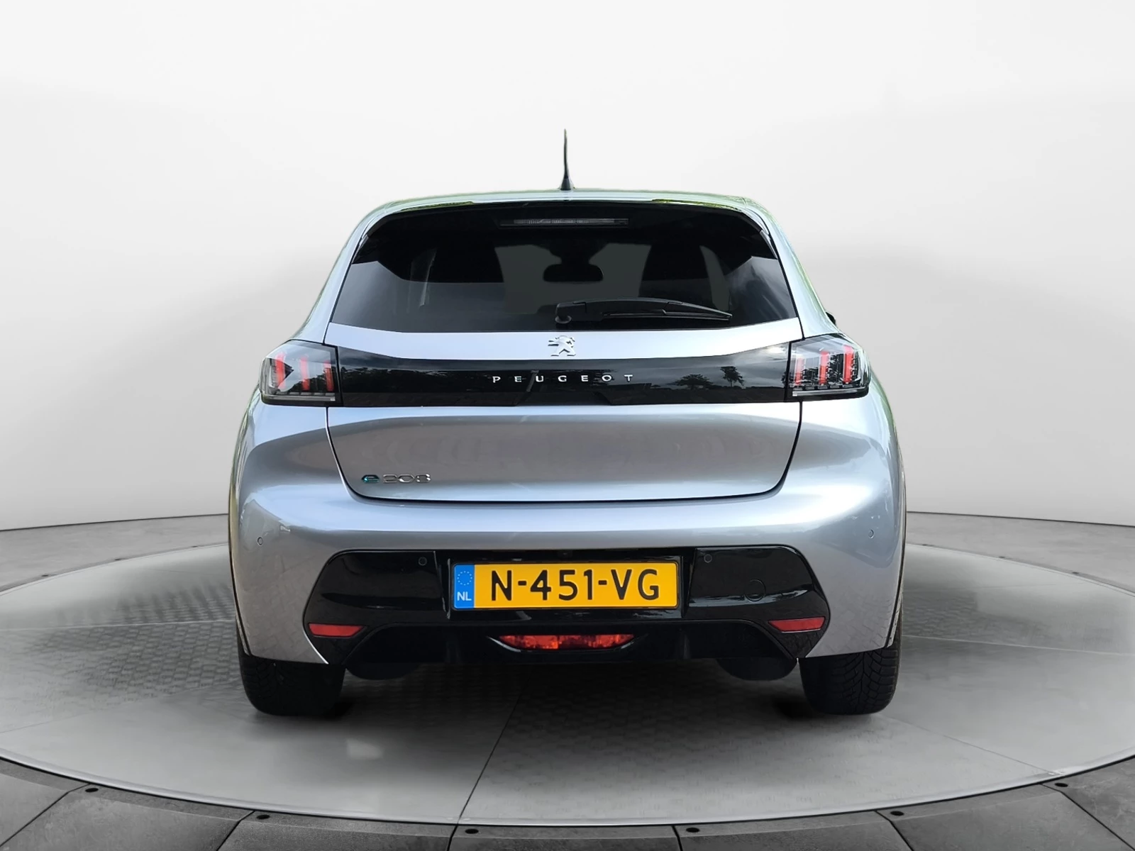 Hoofdafbeelding Peugeot e-208