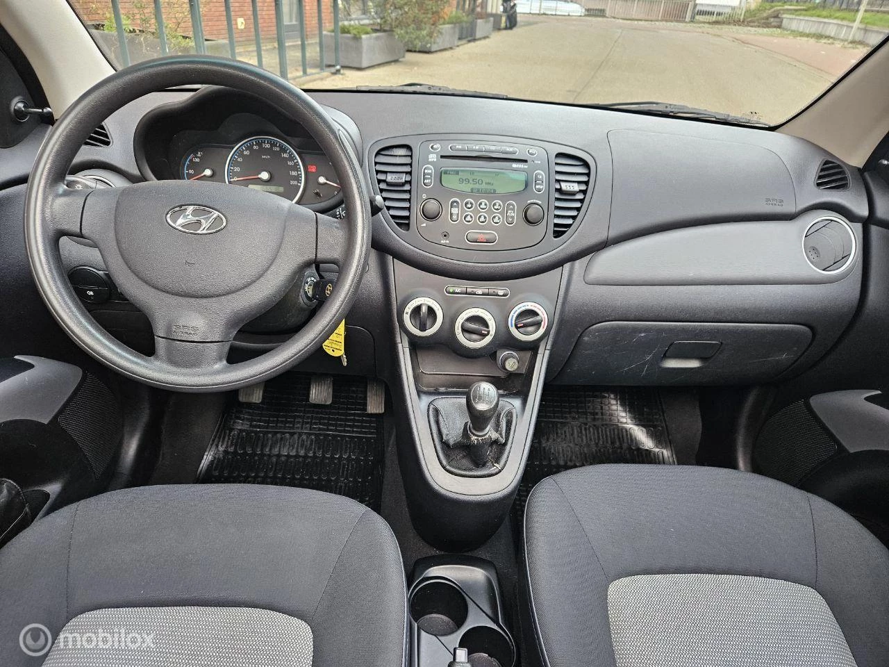 Hoofdafbeelding Hyundai i10