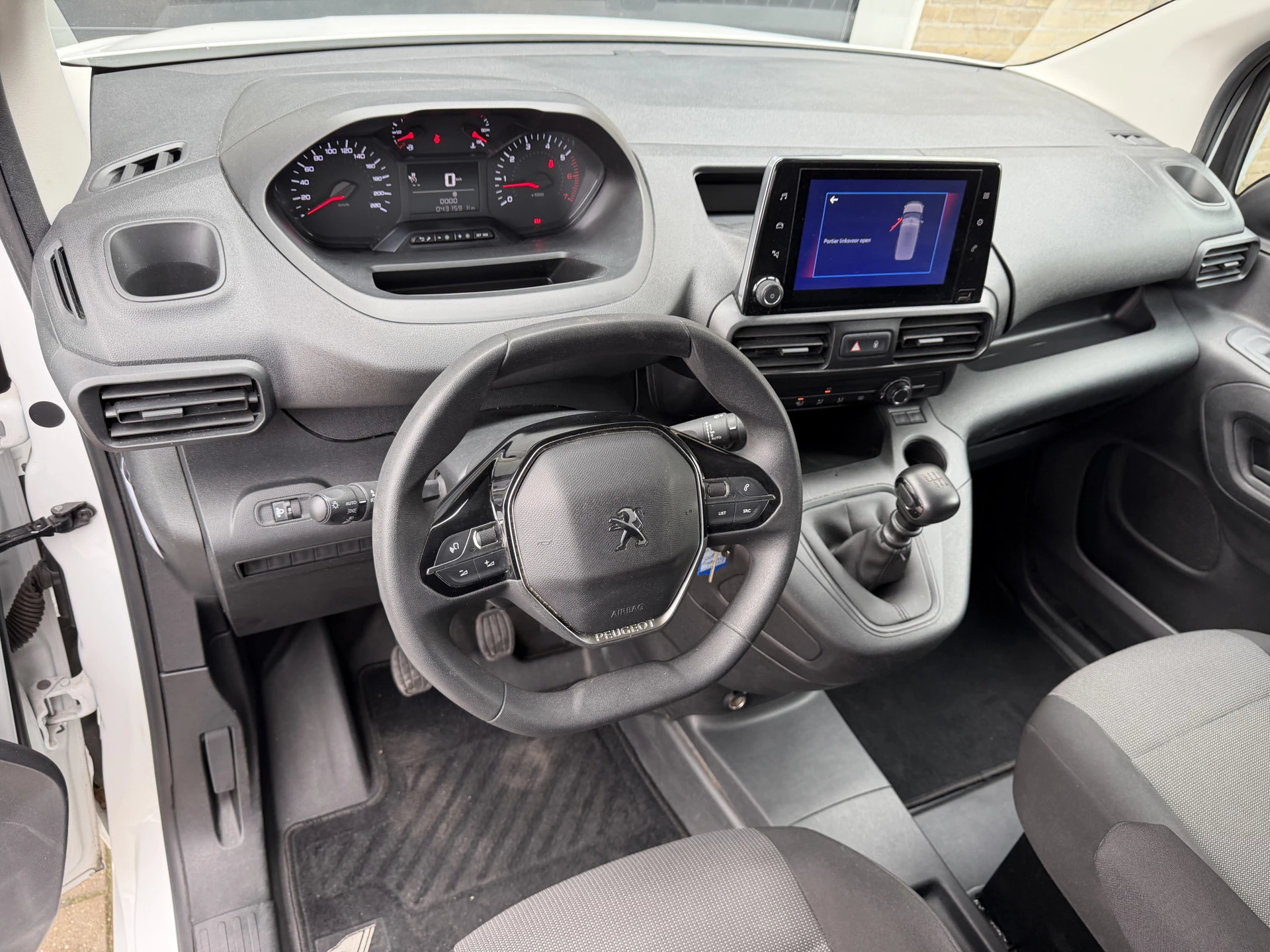 Hoofdafbeelding Peugeot Partner