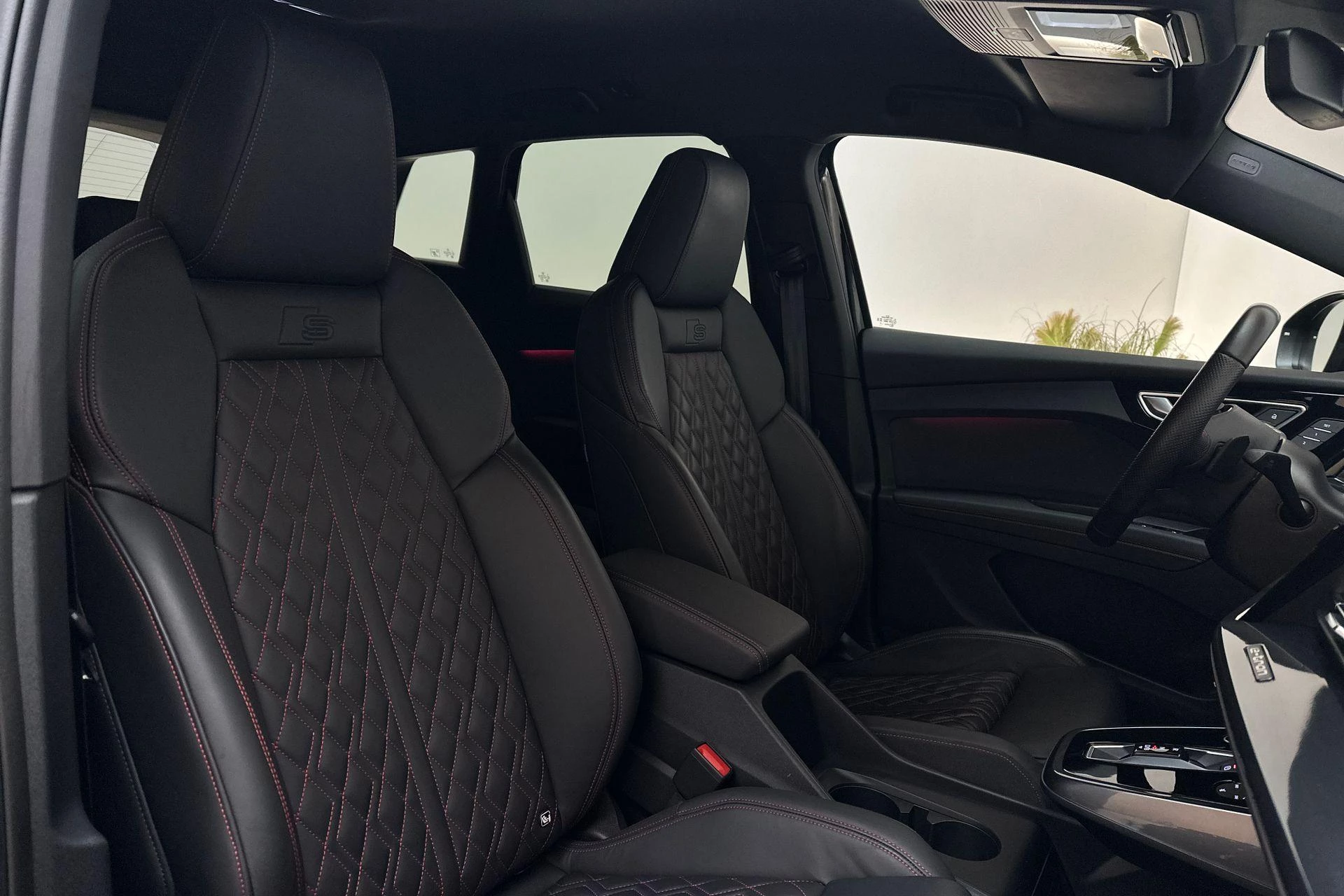 Hoofdafbeelding Audi Q4 e-tron