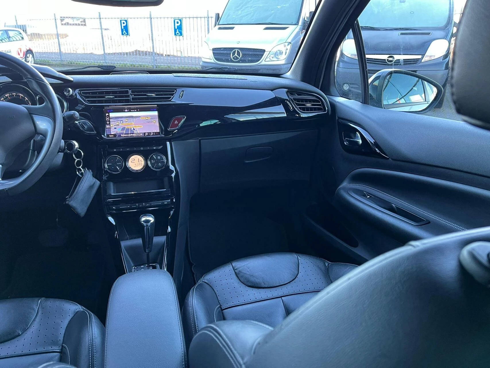 Hoofdafbeelding DS DS 3