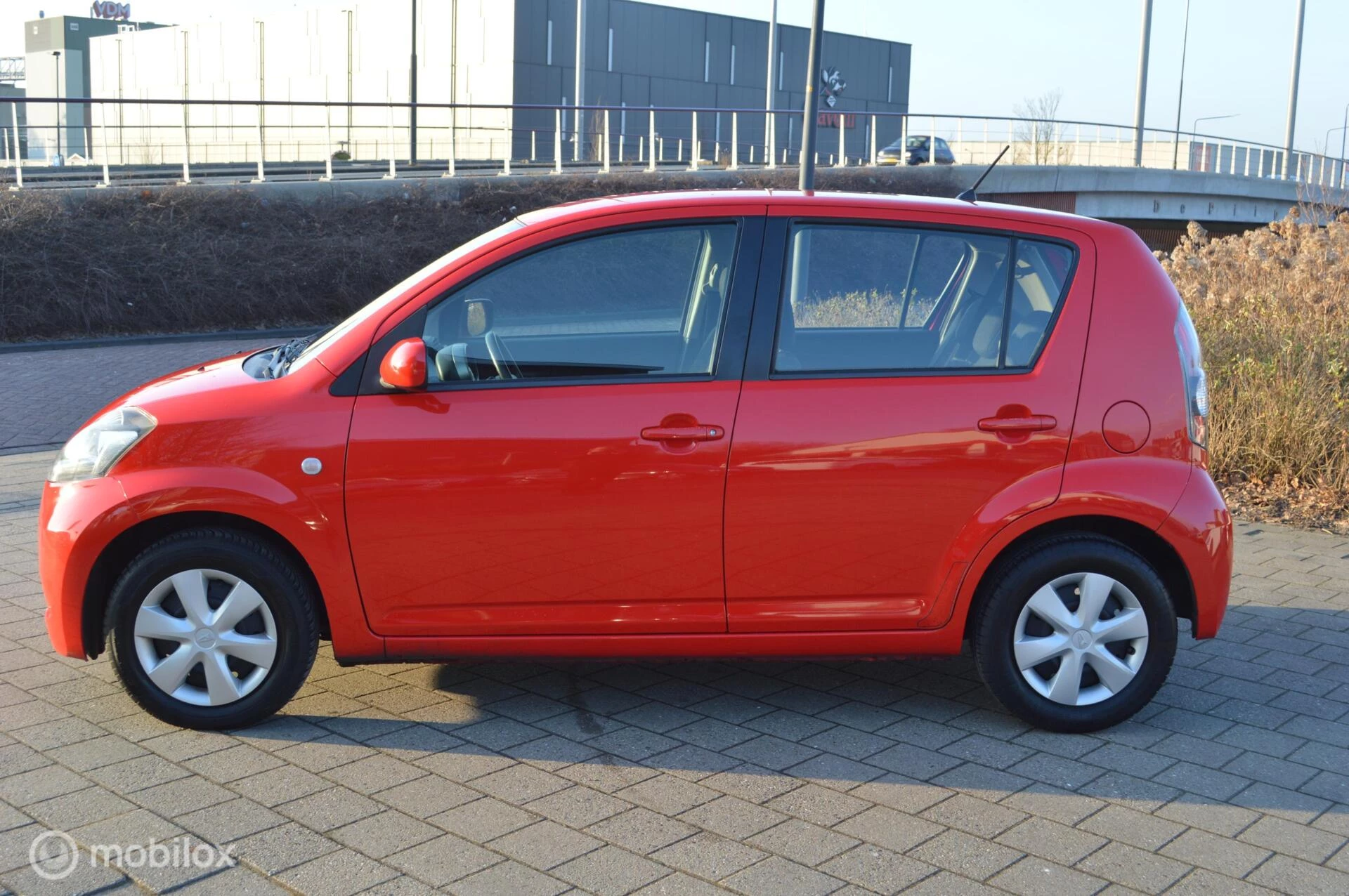 Hoofdafbeelding Daihatsu Sirion