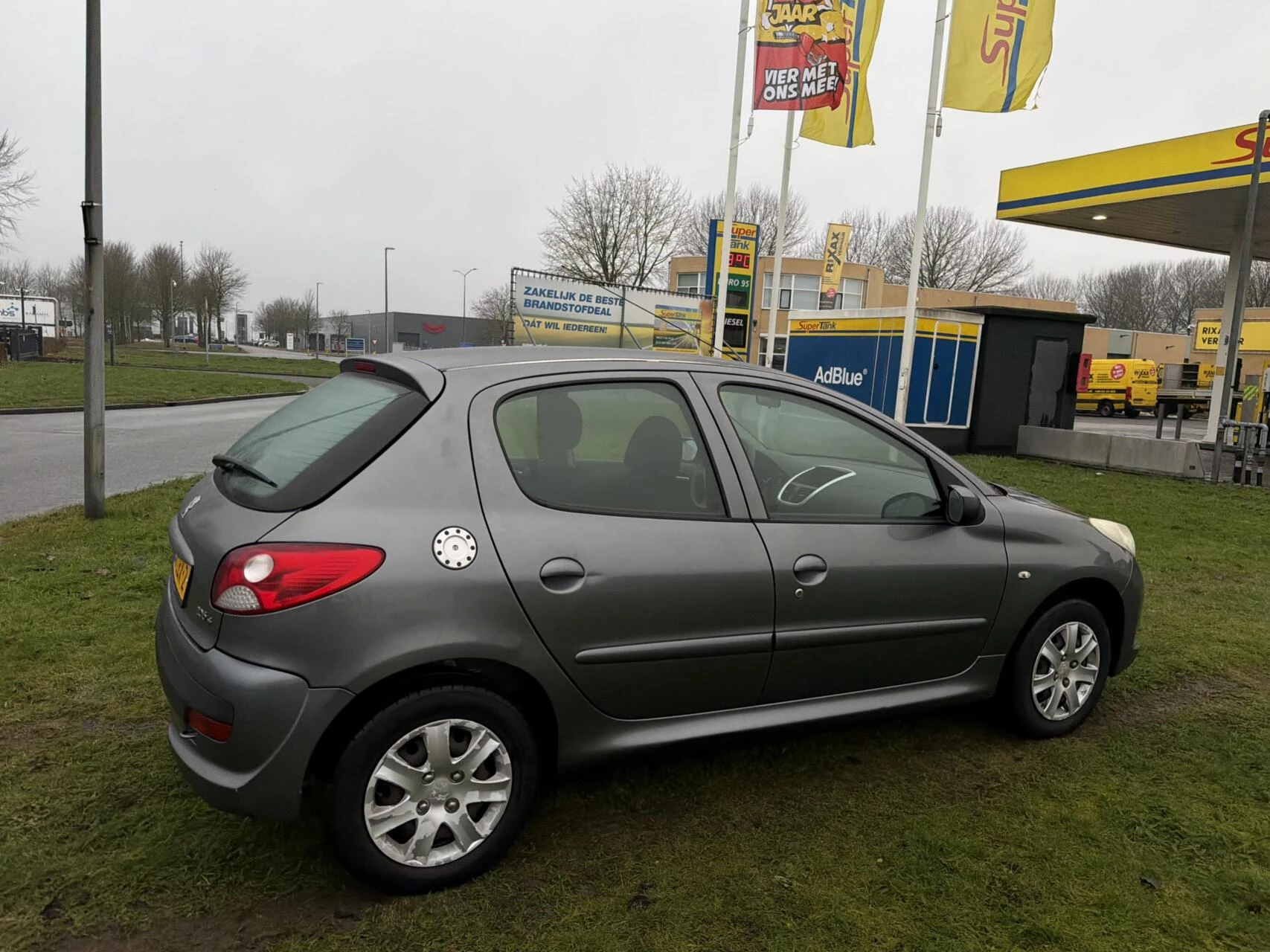 Hoofdafbeelding Peugeot 206