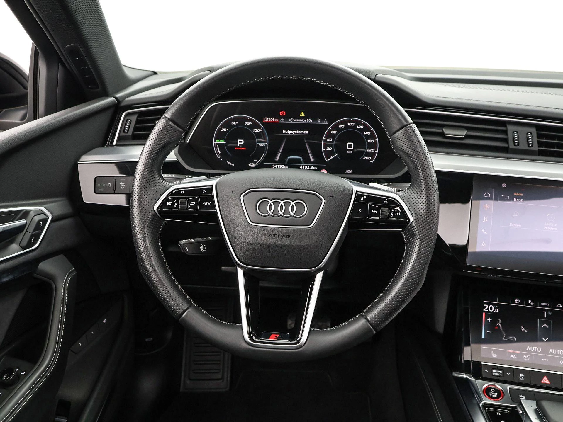 Hoofdafbeelding Audi e-tron