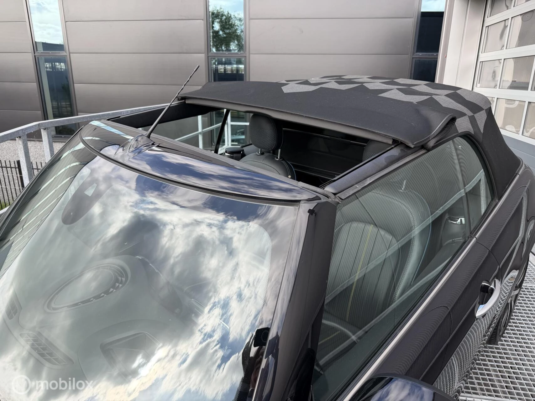 Hoofdafbeelding MINI Cooper Cabrio