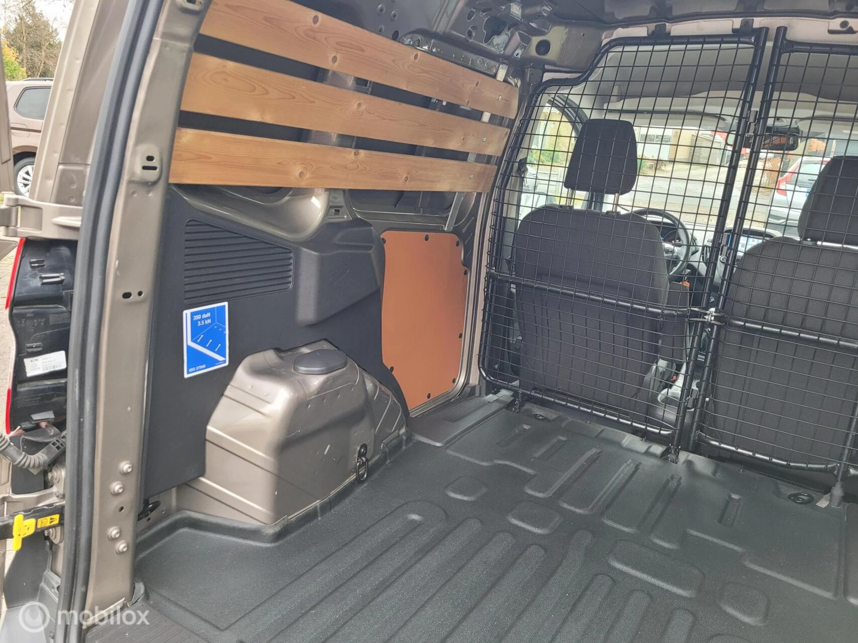 Hoofdafbeelding Ford Transit Courier