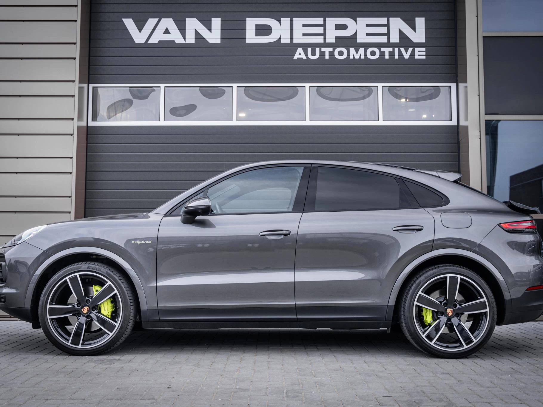 Hoofdafbeelding Porsche Cayenne
