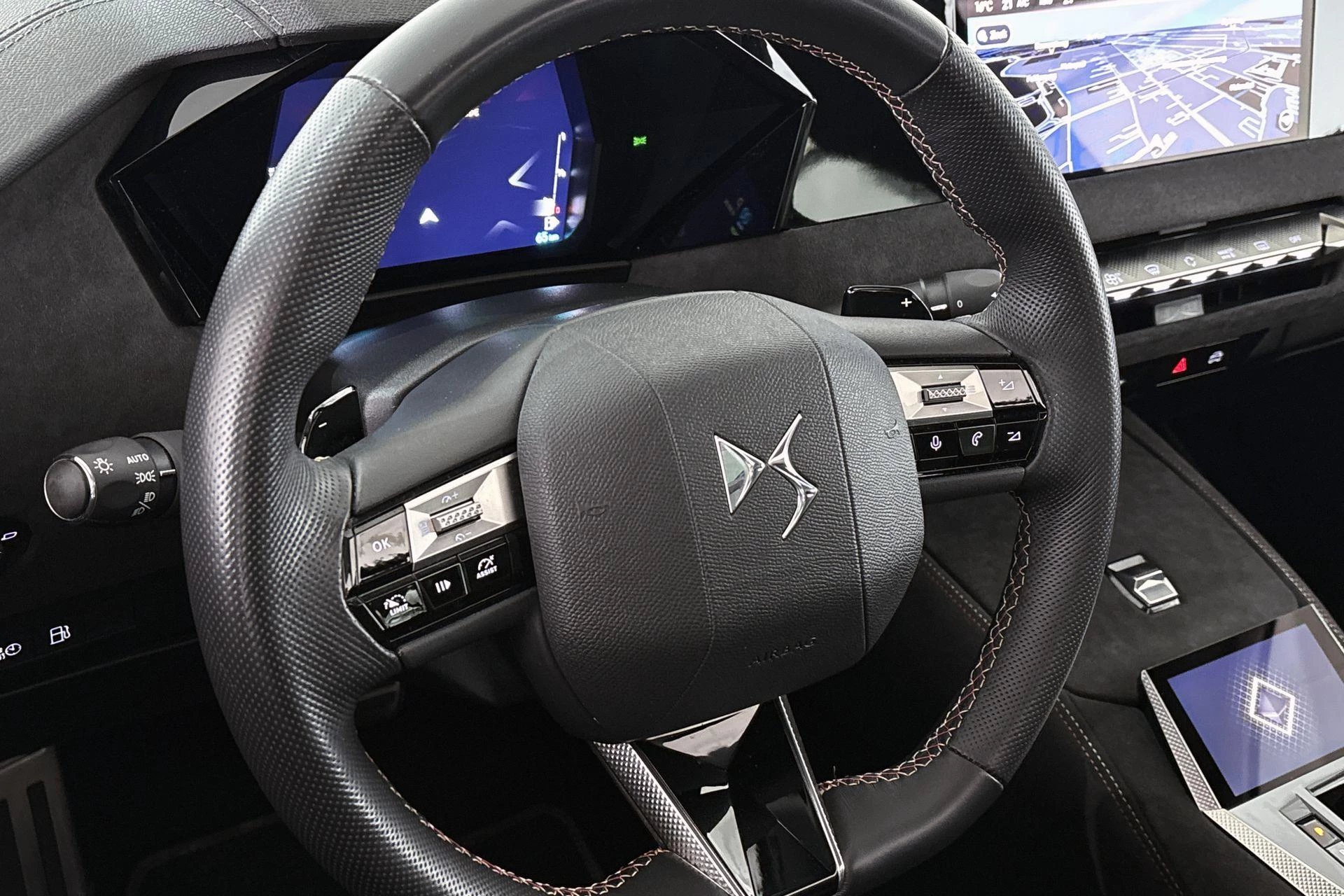 Hoofdafbeelding DS DS 4
