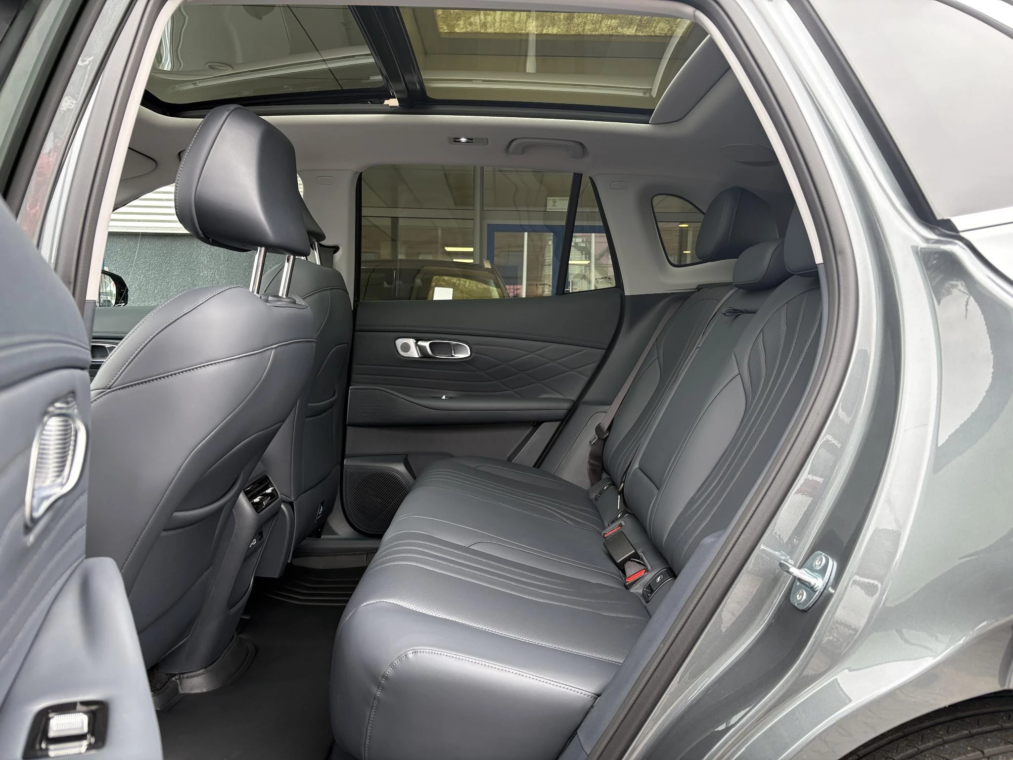 Hoofdafbeelding Geely Starray EM-i