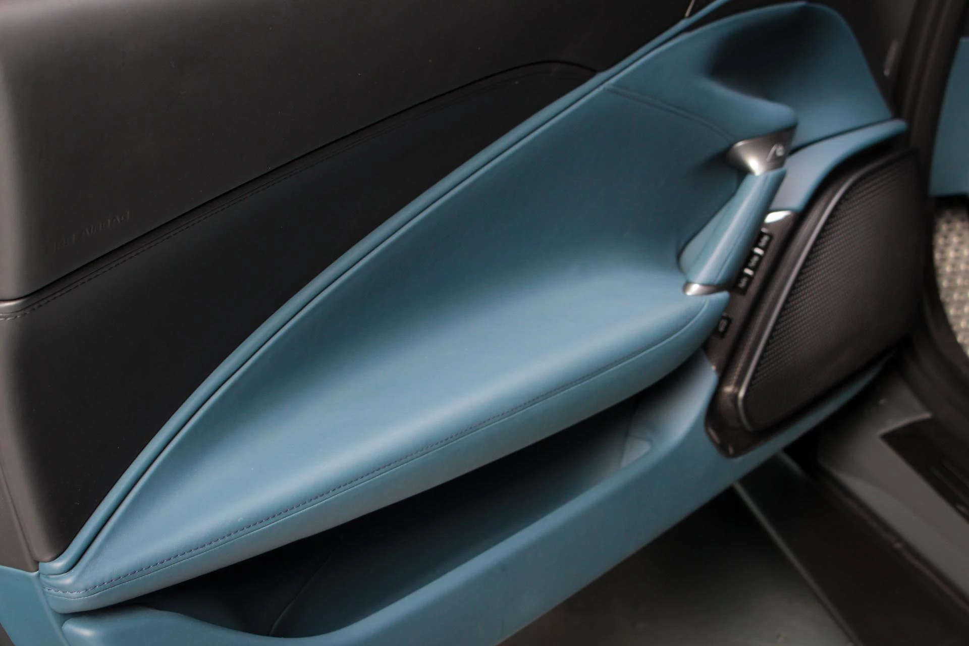 Hoofdafbeelding Ferrari Roma