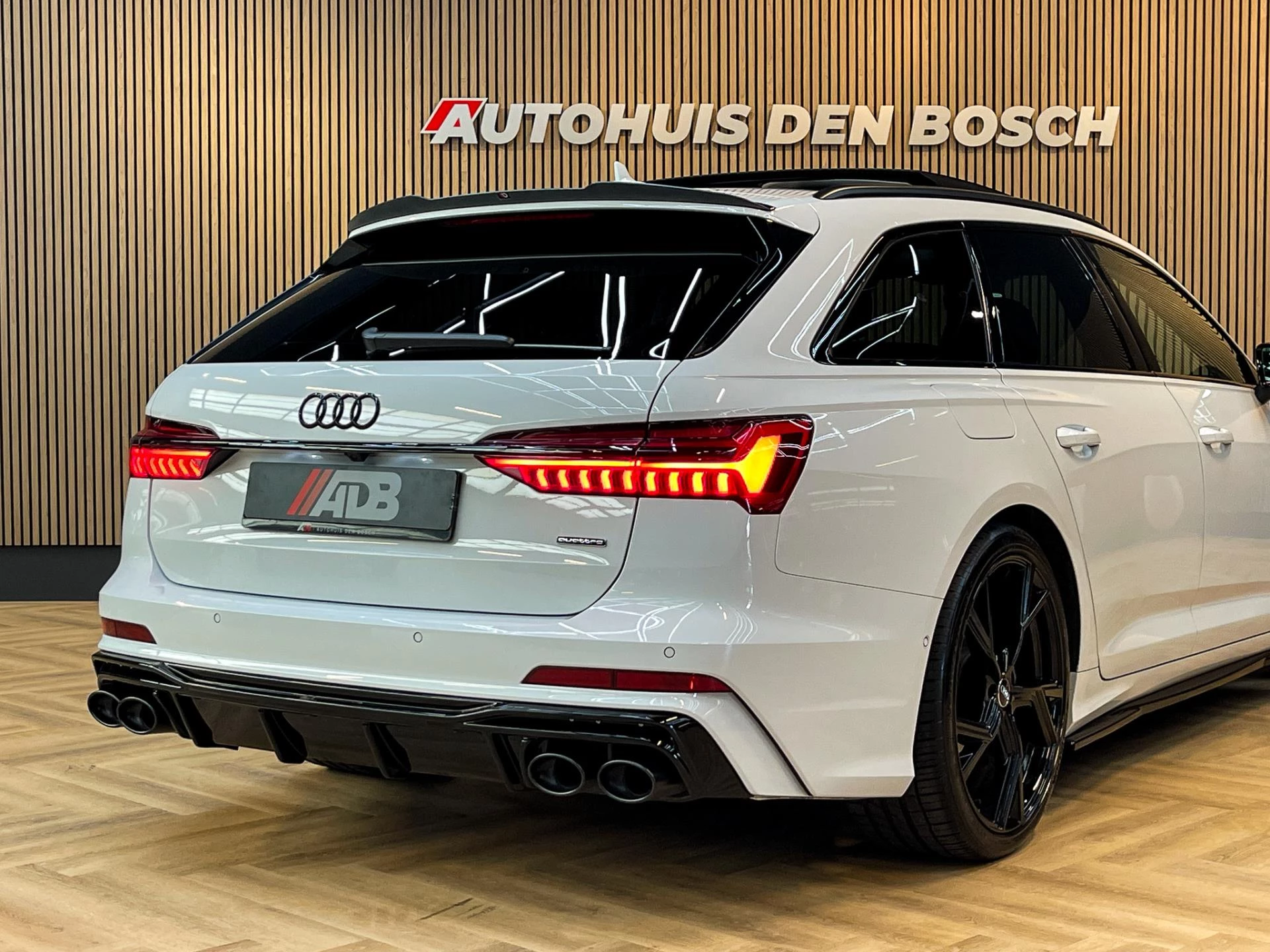 Hoofdafbeelding Audi A6