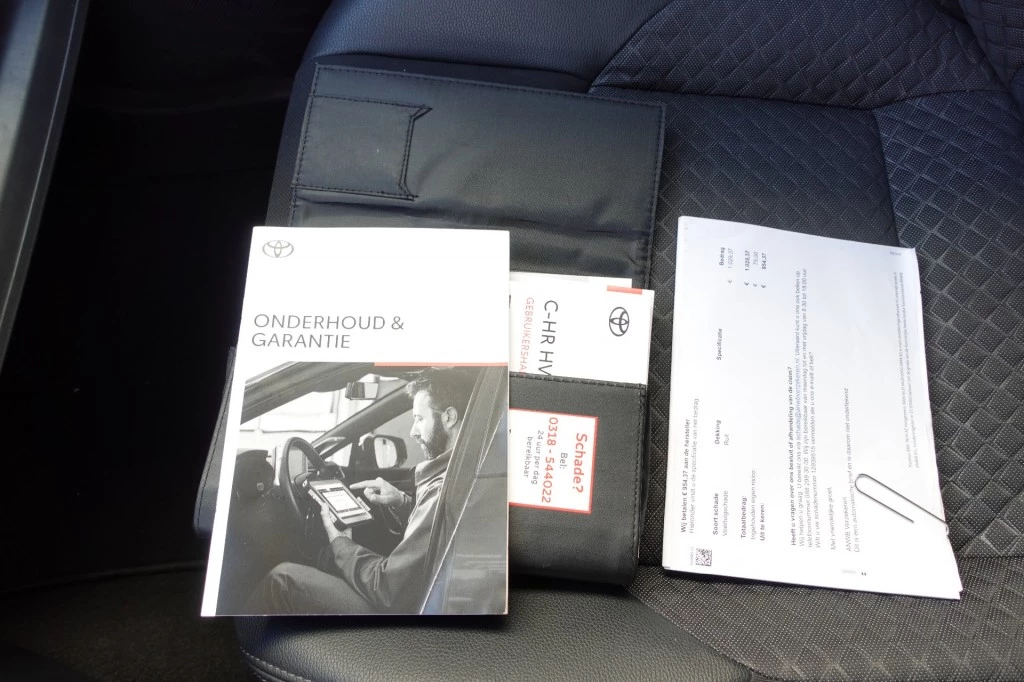 Hoofdafbeelding Toyota C-HR