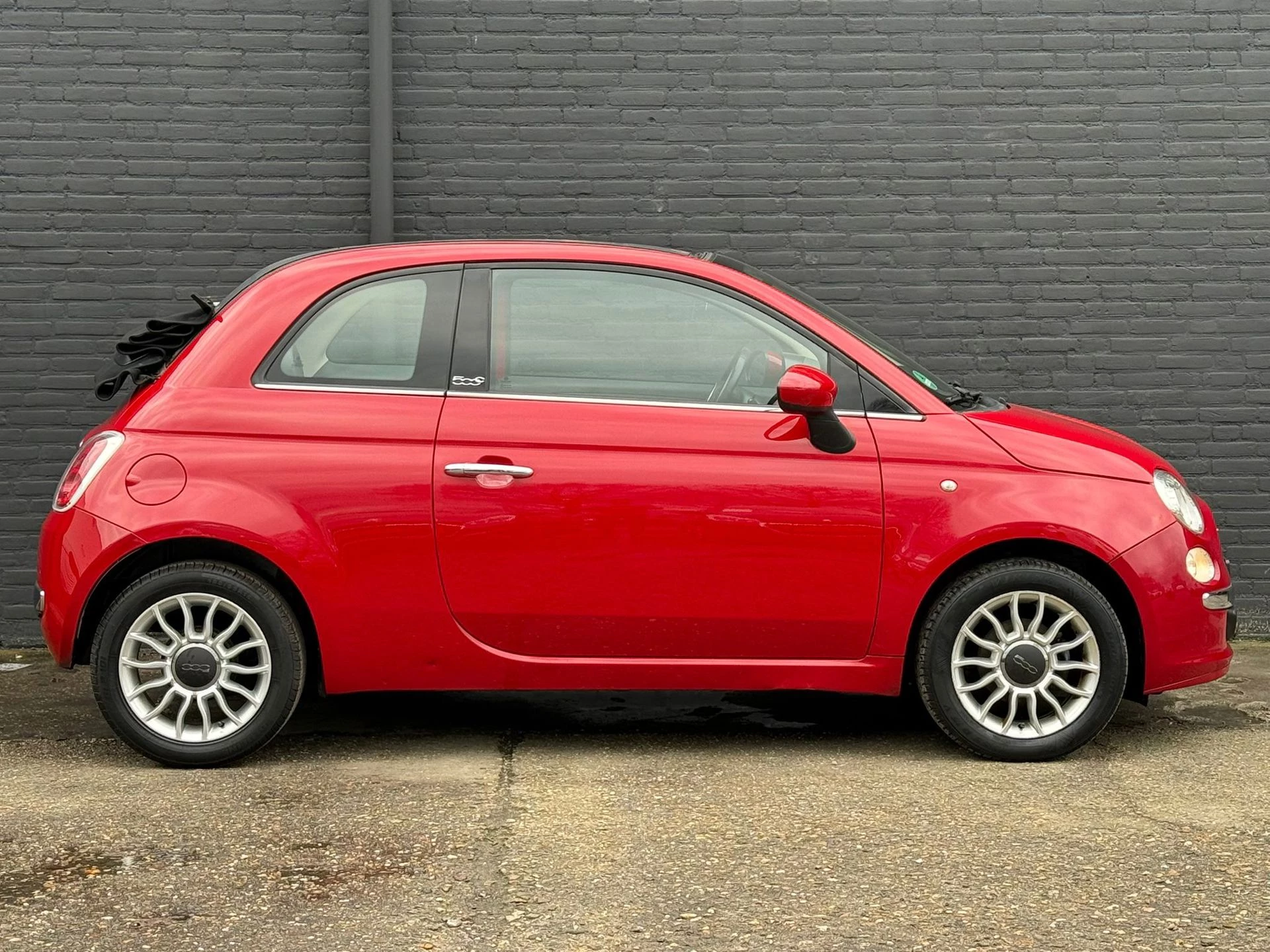 Hoofdafbeelding Fiat 500C