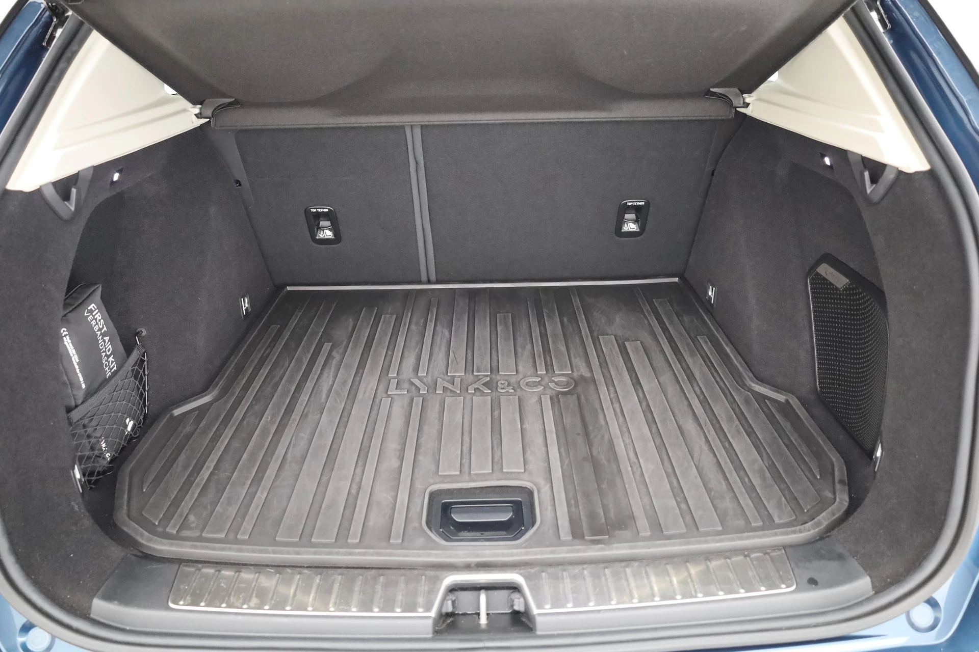 Hoofdafbeelding Lynk & Co 01