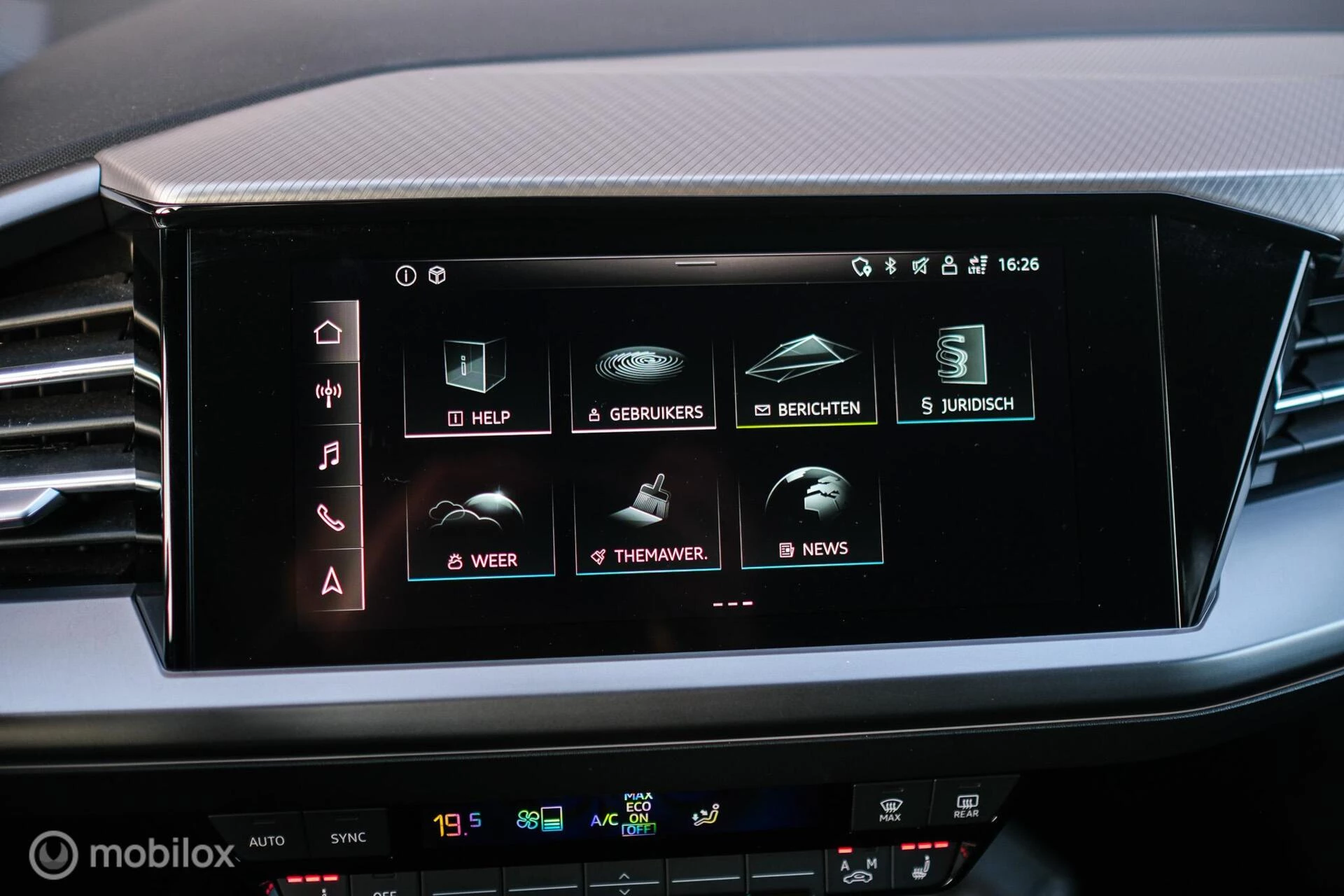 Hoofdafbeelding Audi Q4 e-tron