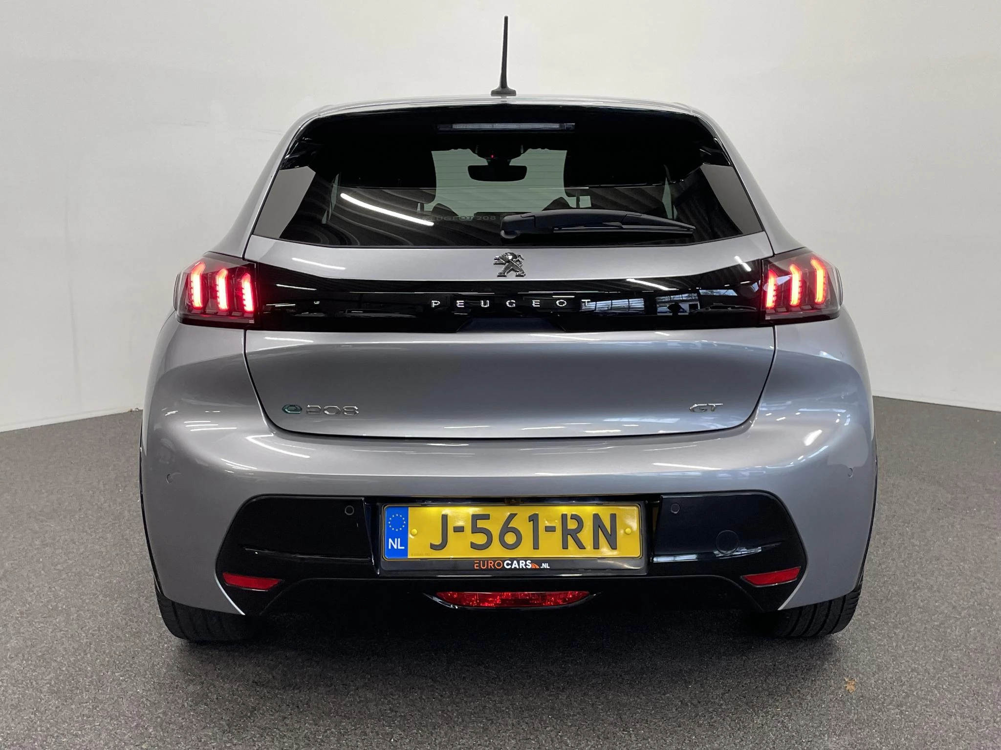 Hoofdafbeelding Peugeot e-208