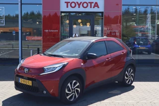 Toyota Aygo X PULSE NL-AUTO 1E EIGENAAR CLIMA NAVI APPLE/ANDROID LM-VELGEN PRIVACY-GLASS