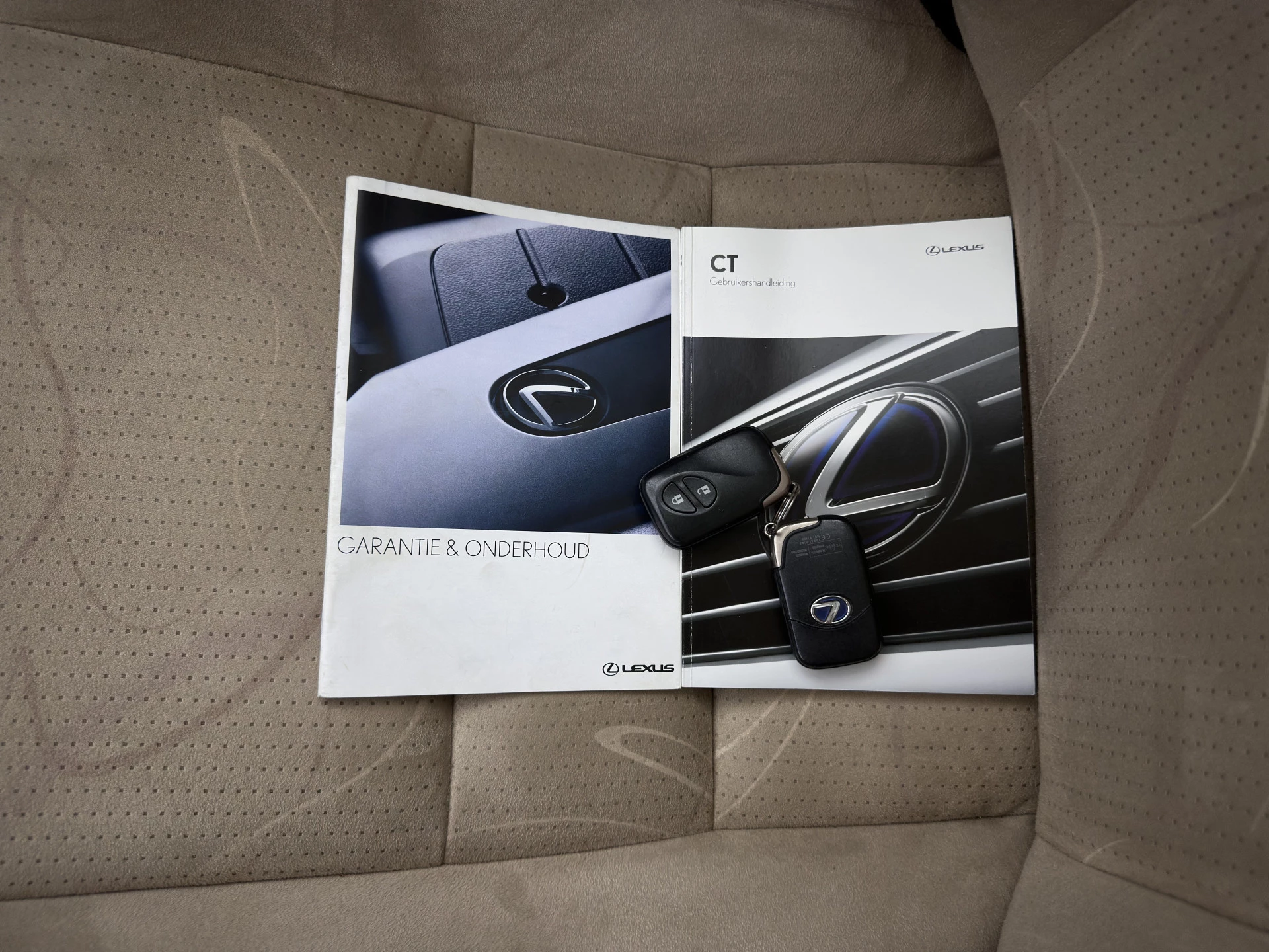 Hoofdafbeelding Lexus CT
