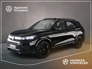 Hoofdafbeelding Volkswagen Tiguan Volkswagen Tiguan R-Line Edition 1.5 eTSI 150pk DSG Automaat Trekhaak, 360 camera, Panoramadak, Adaptive cruise control, Black Style, Elektrische achterklep, LED matrix koplampen