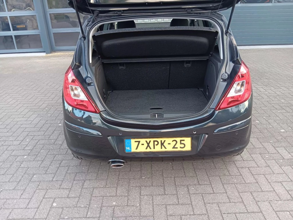 Hoofdafbeelding Opel Corsa