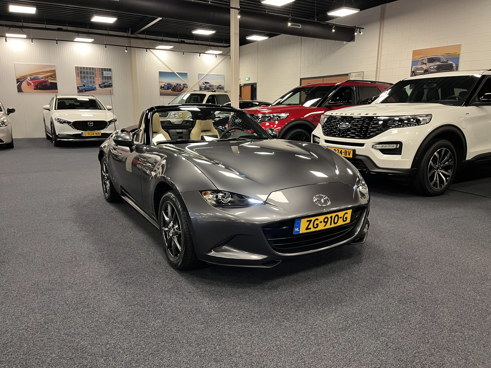 Hoofdafbeelding Mazda MX-5