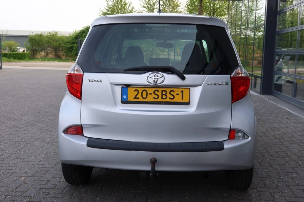 Hoofdafbeelding Toyota Verso-S