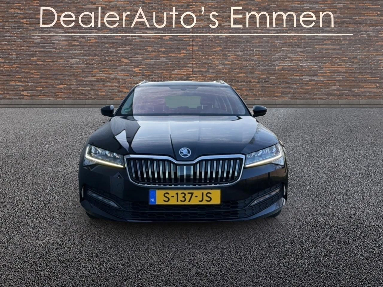 Hoofdafbeelding Škoda Superb