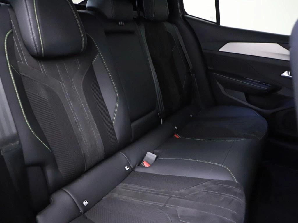 Hoofdafbeelding Peugeot 408