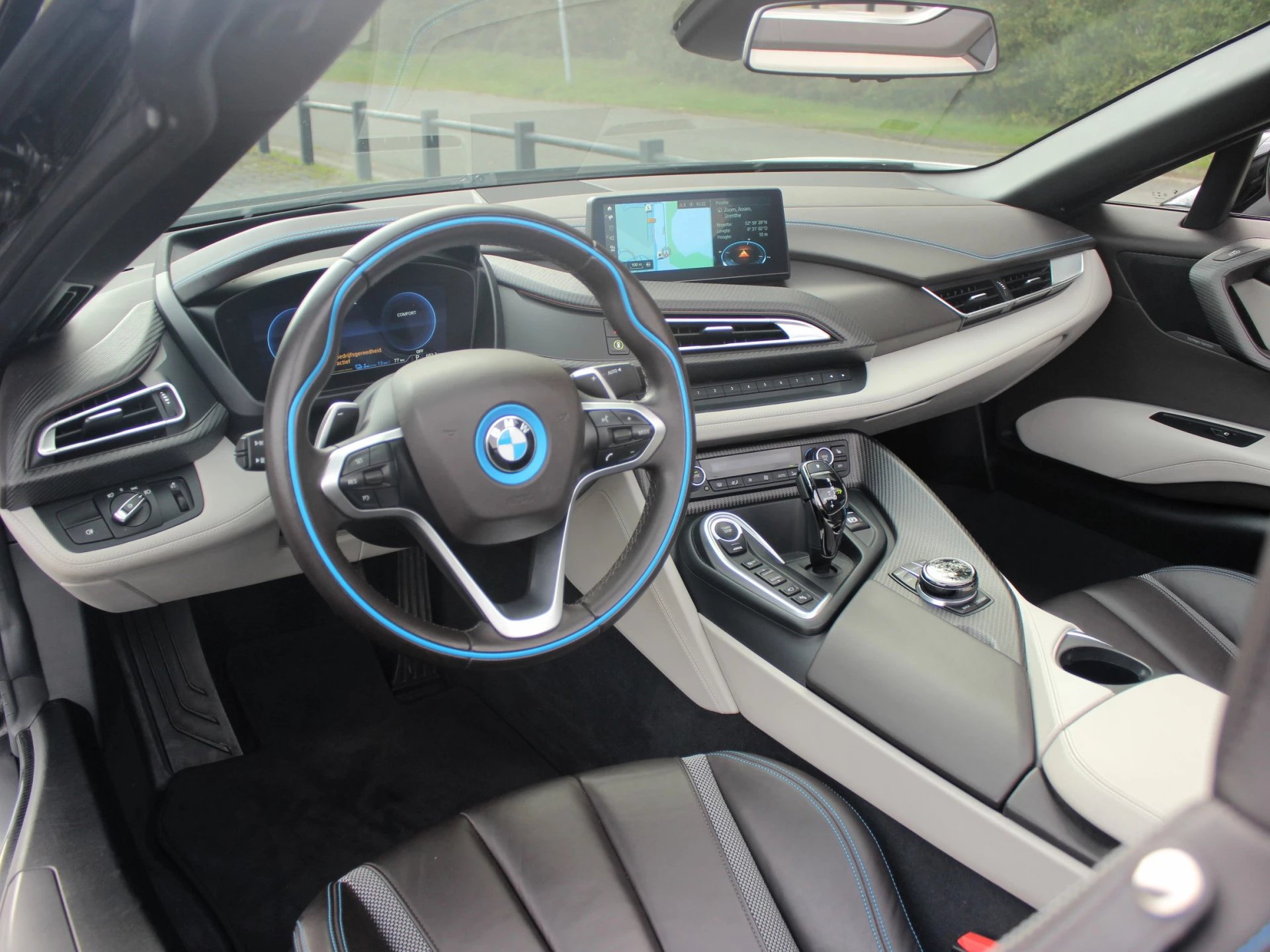 Hoofdafbeelding BMW i8