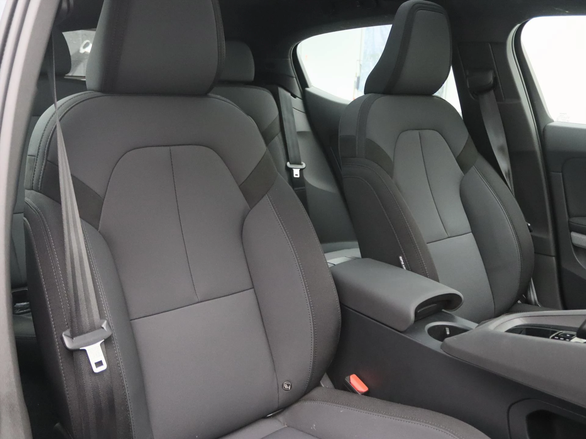 Hoofdafbeelding Polestar 2