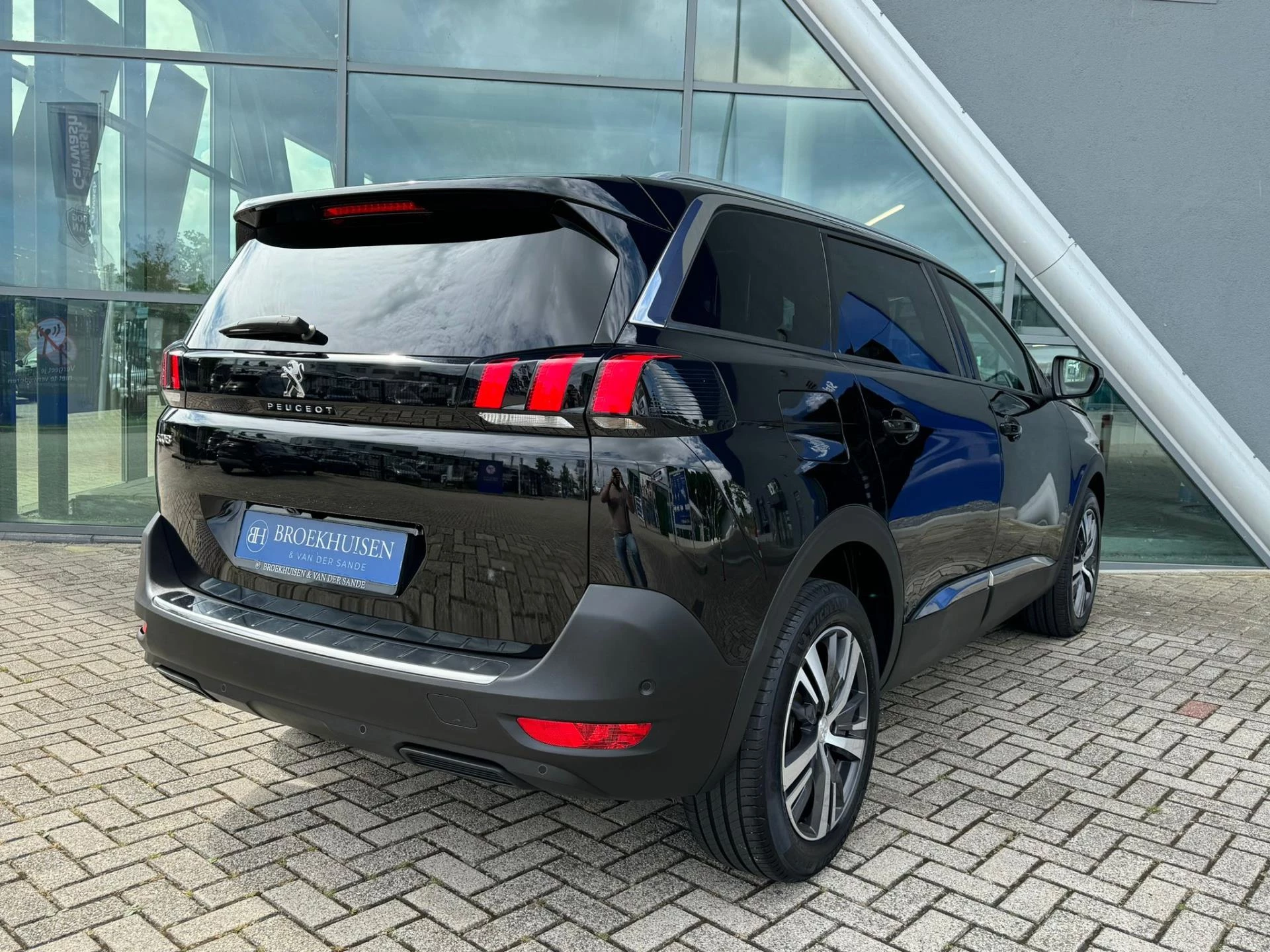 Hoofdafbeelding Peugeot 5008