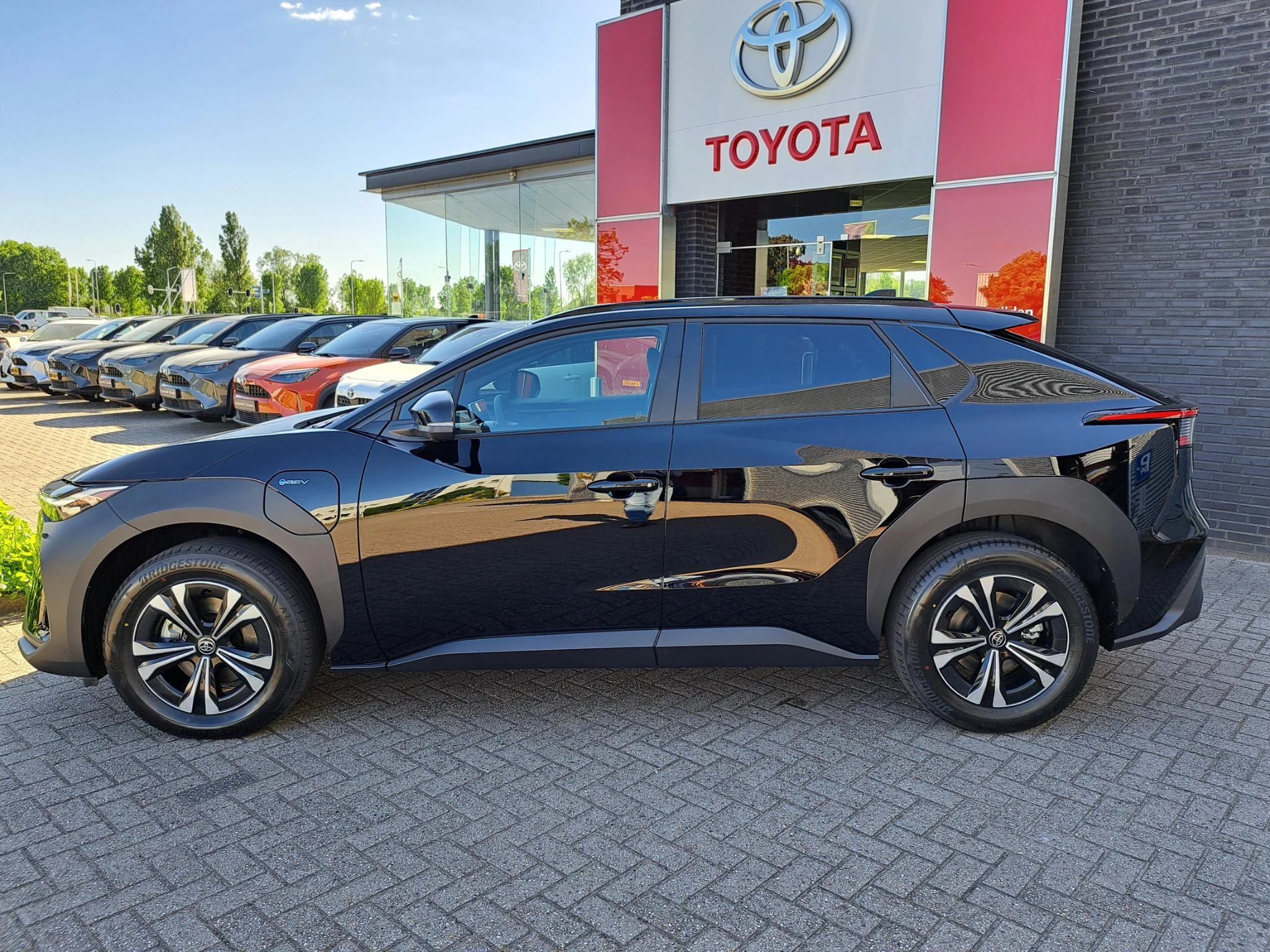 Hoofdafbeelding Toyota bZ4X
