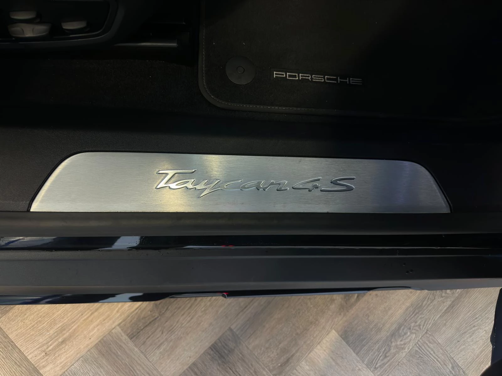 Hoofdafbeelding Porsche Taycan