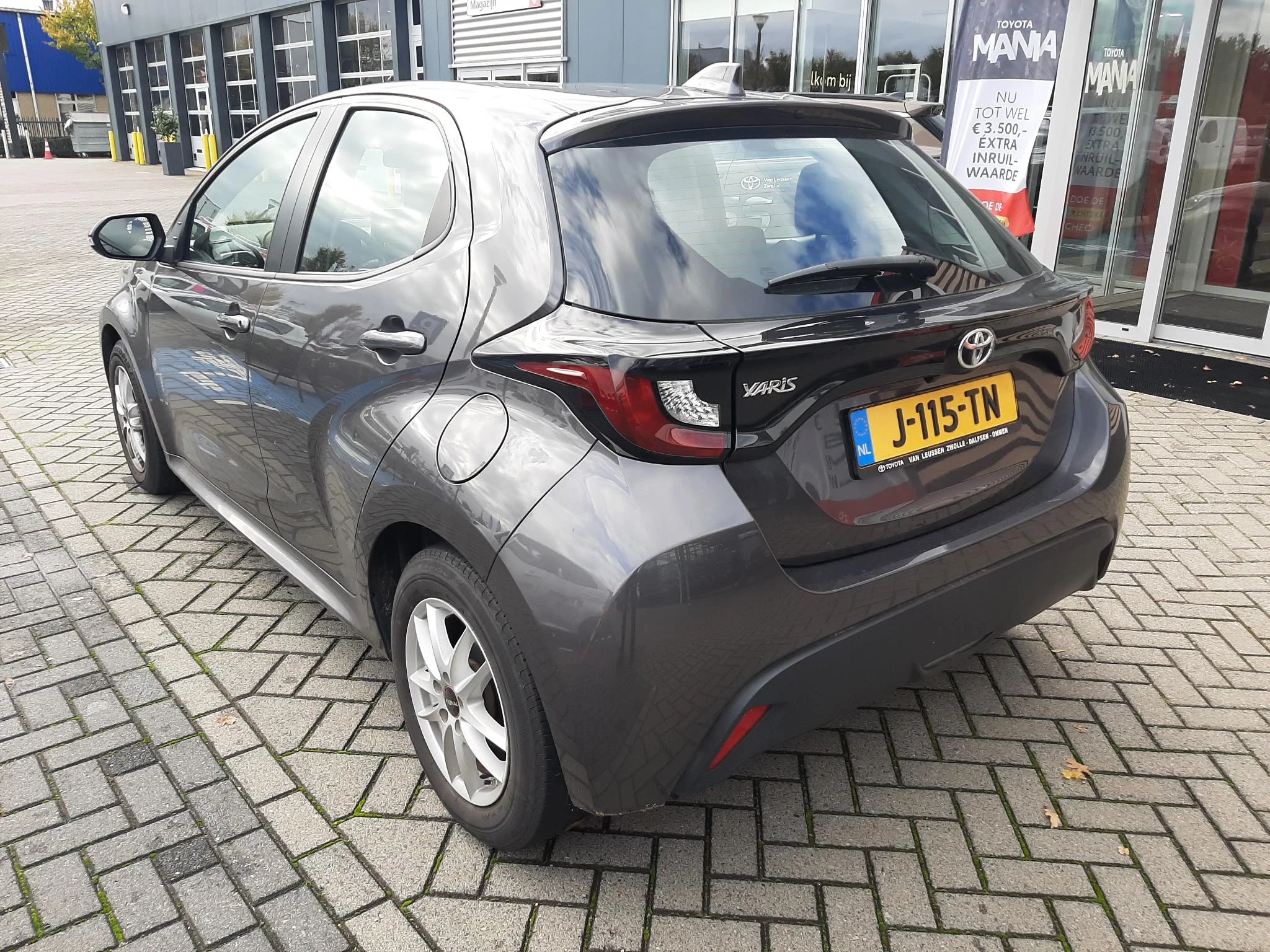 Hoofdafbeelding Toyota Yaris