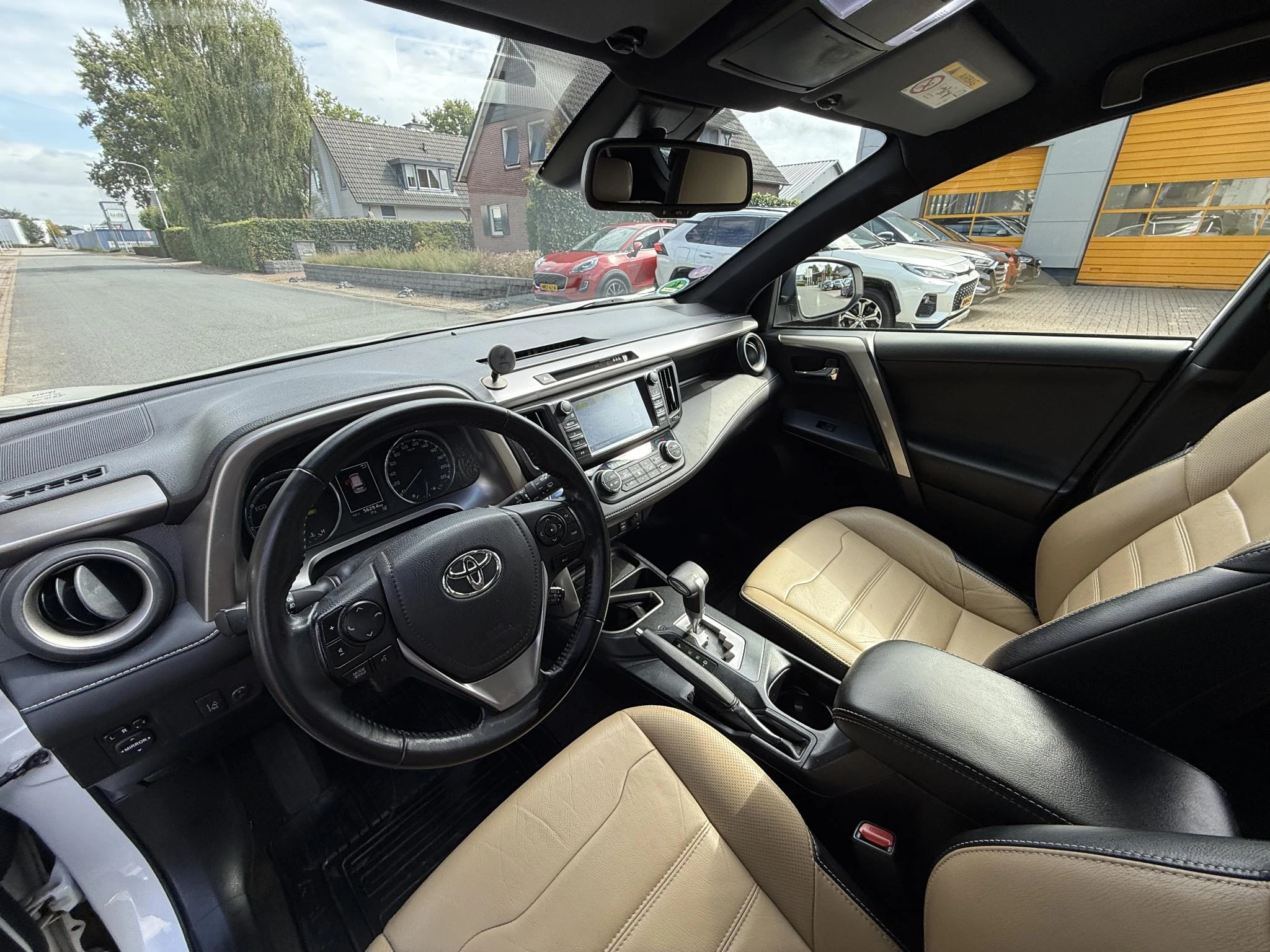 Hoofdafbeelding Toyota RAV4